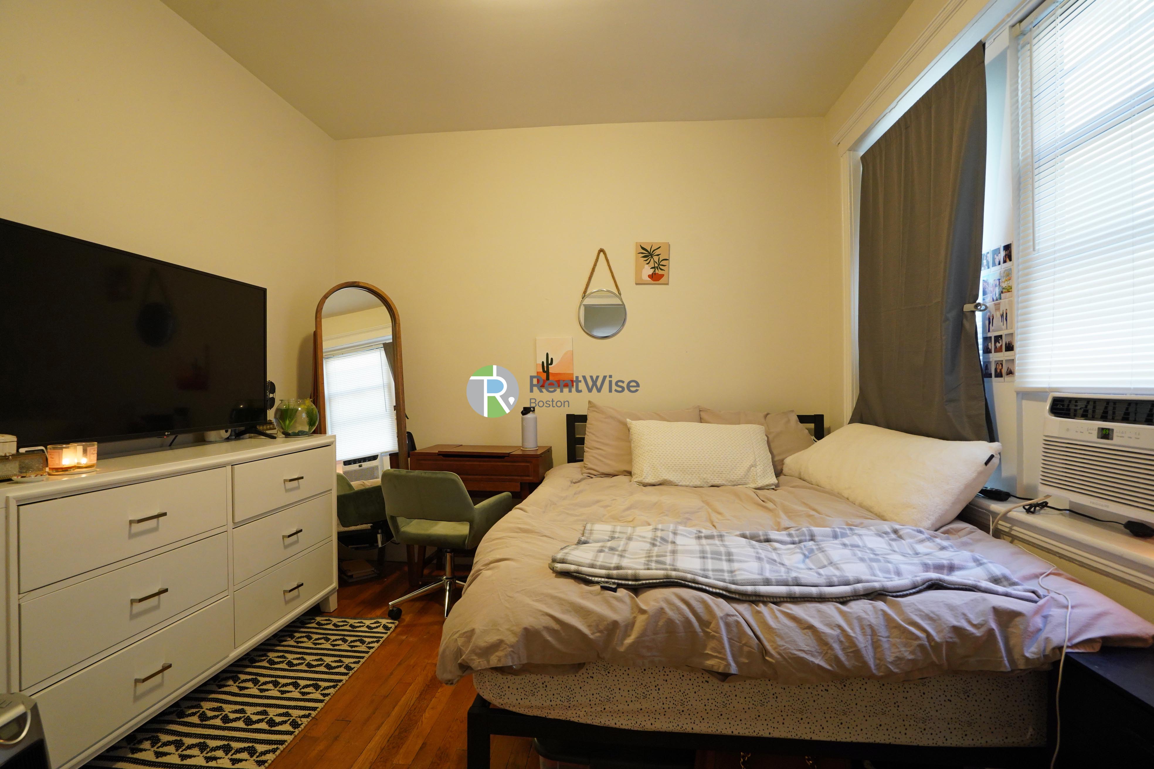 Photo of 3  Carol Ave