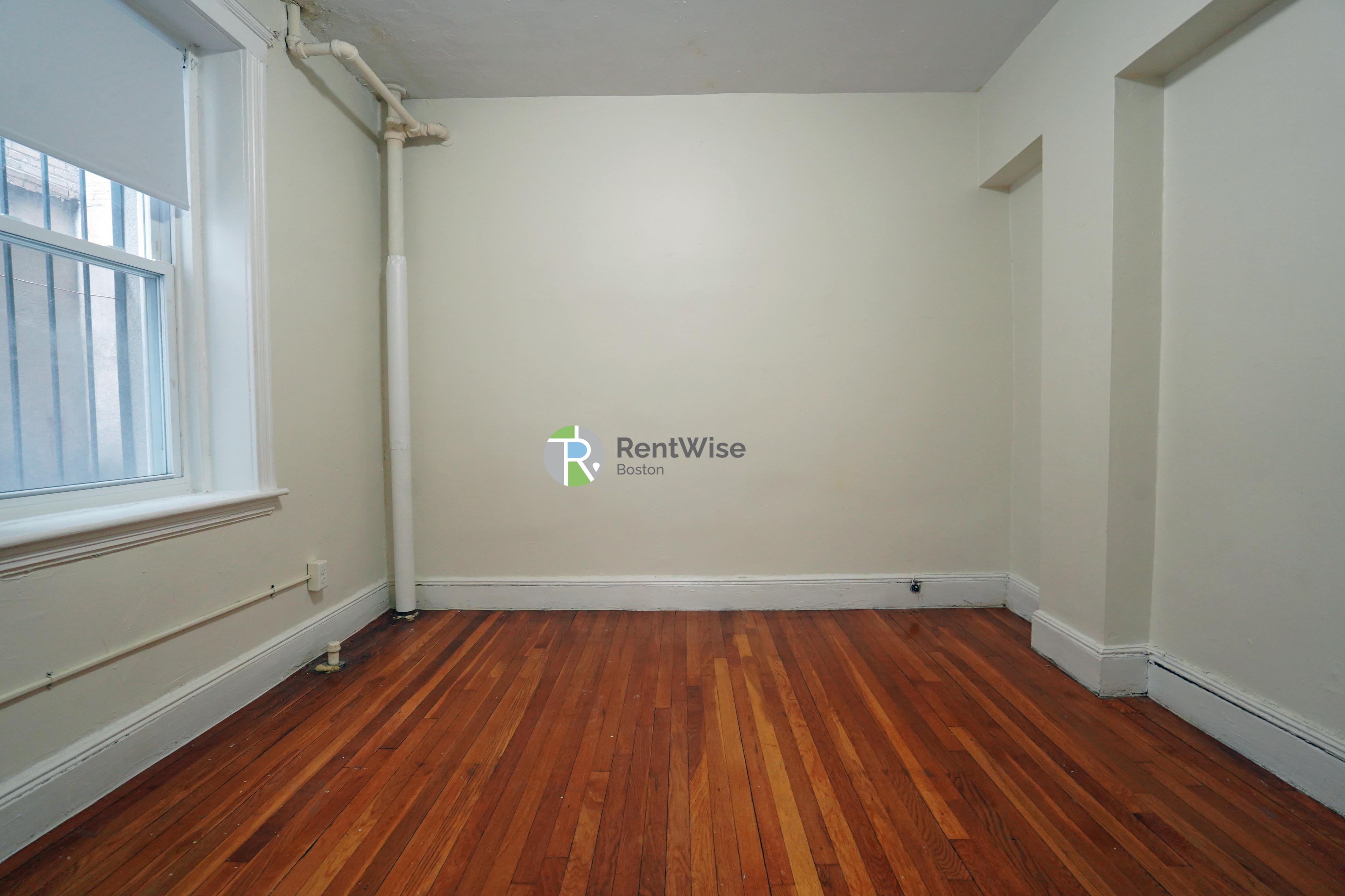 Photo of 1800 Commonwealth Avenue