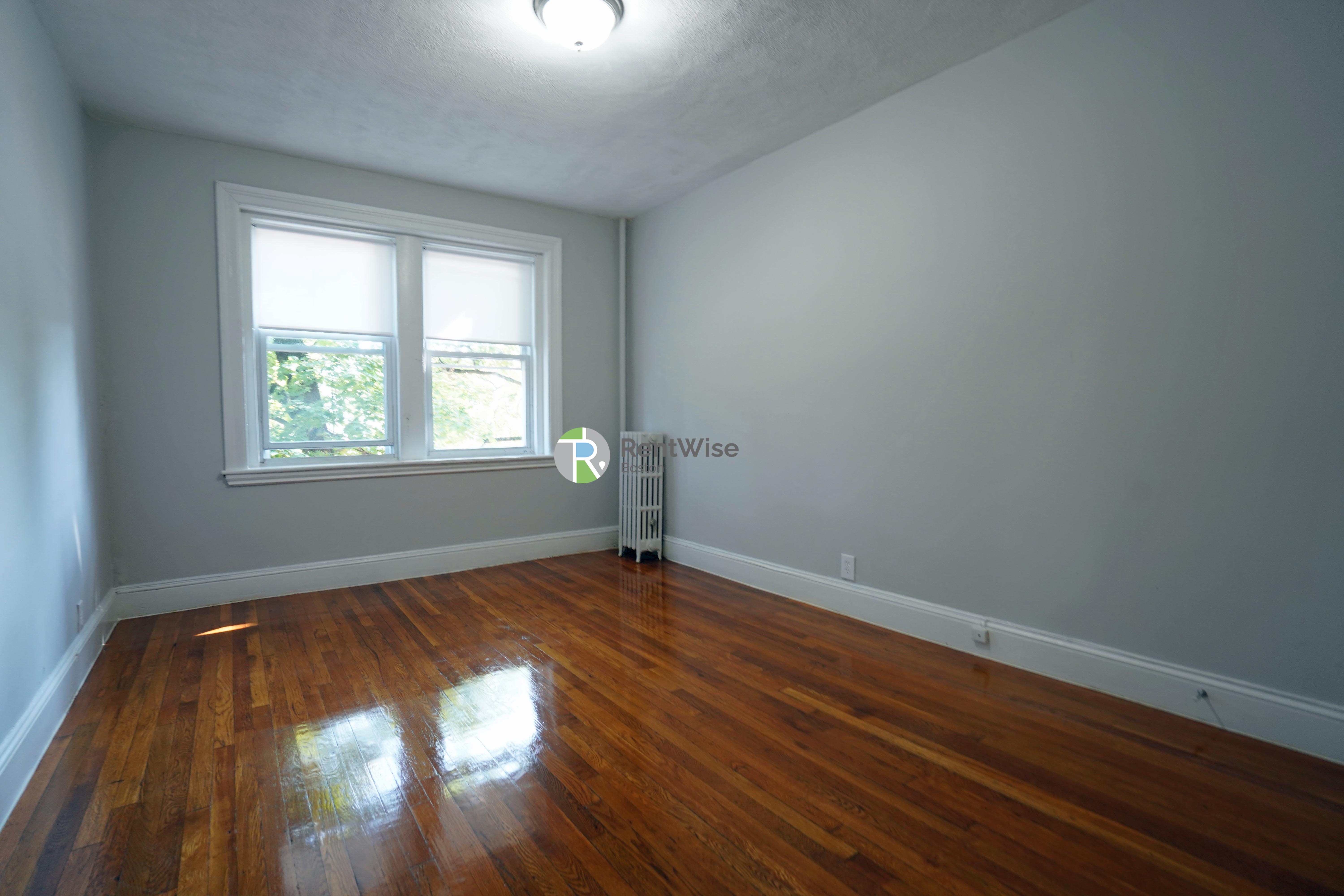 Photo of 41 Chestnut Hill Ave