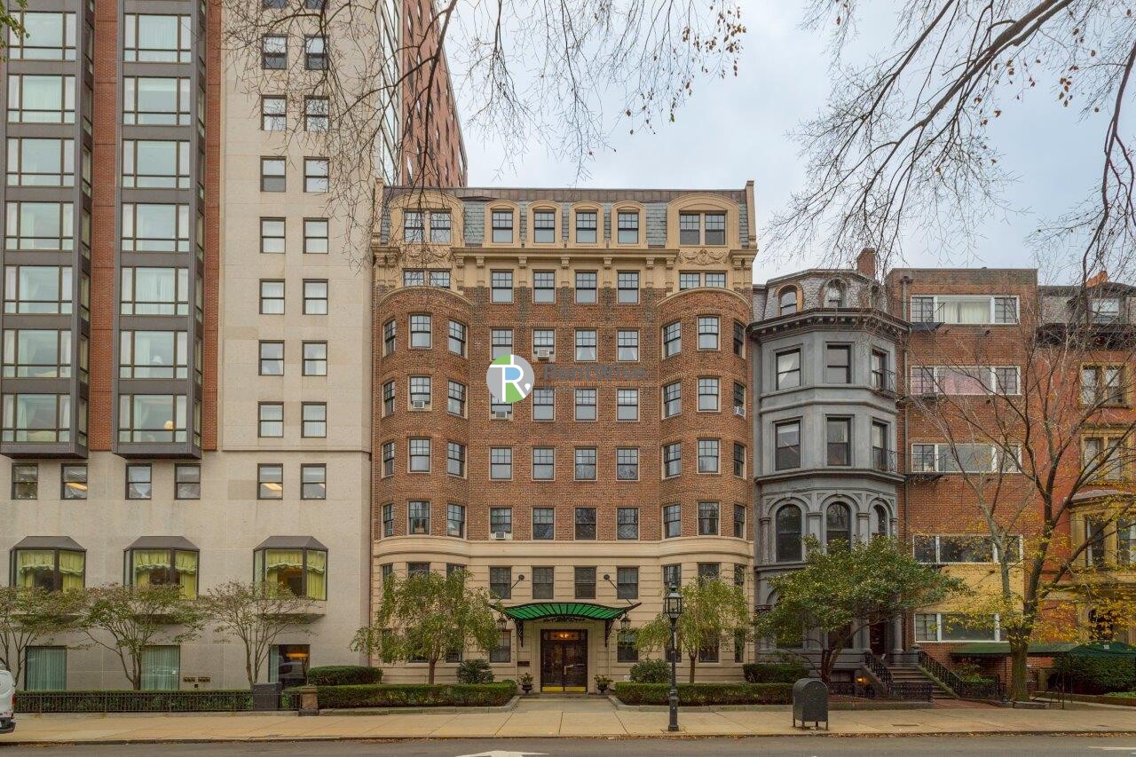 Photo of 12 Commonwealth Ave
