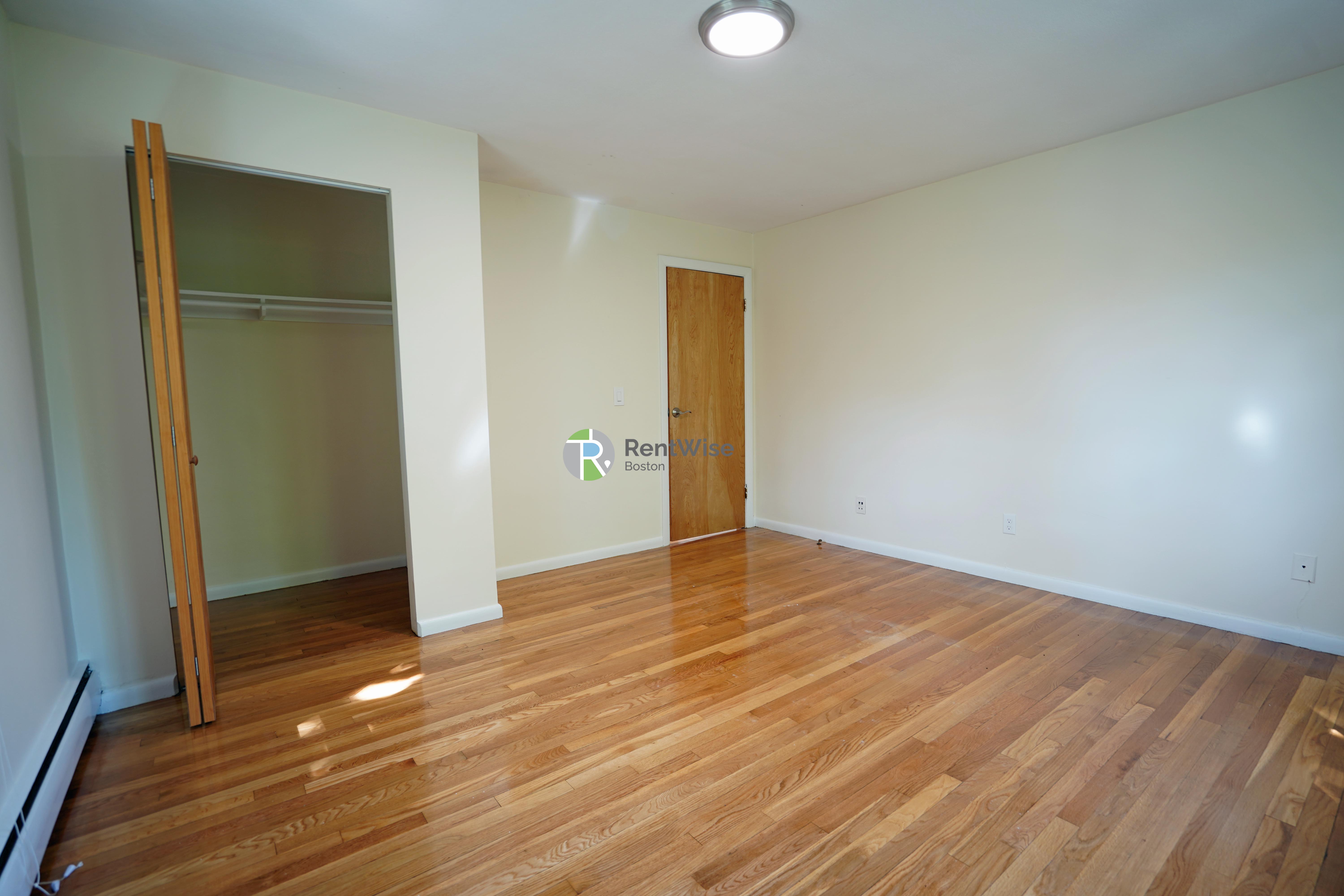 Photo of 110 Babcock St