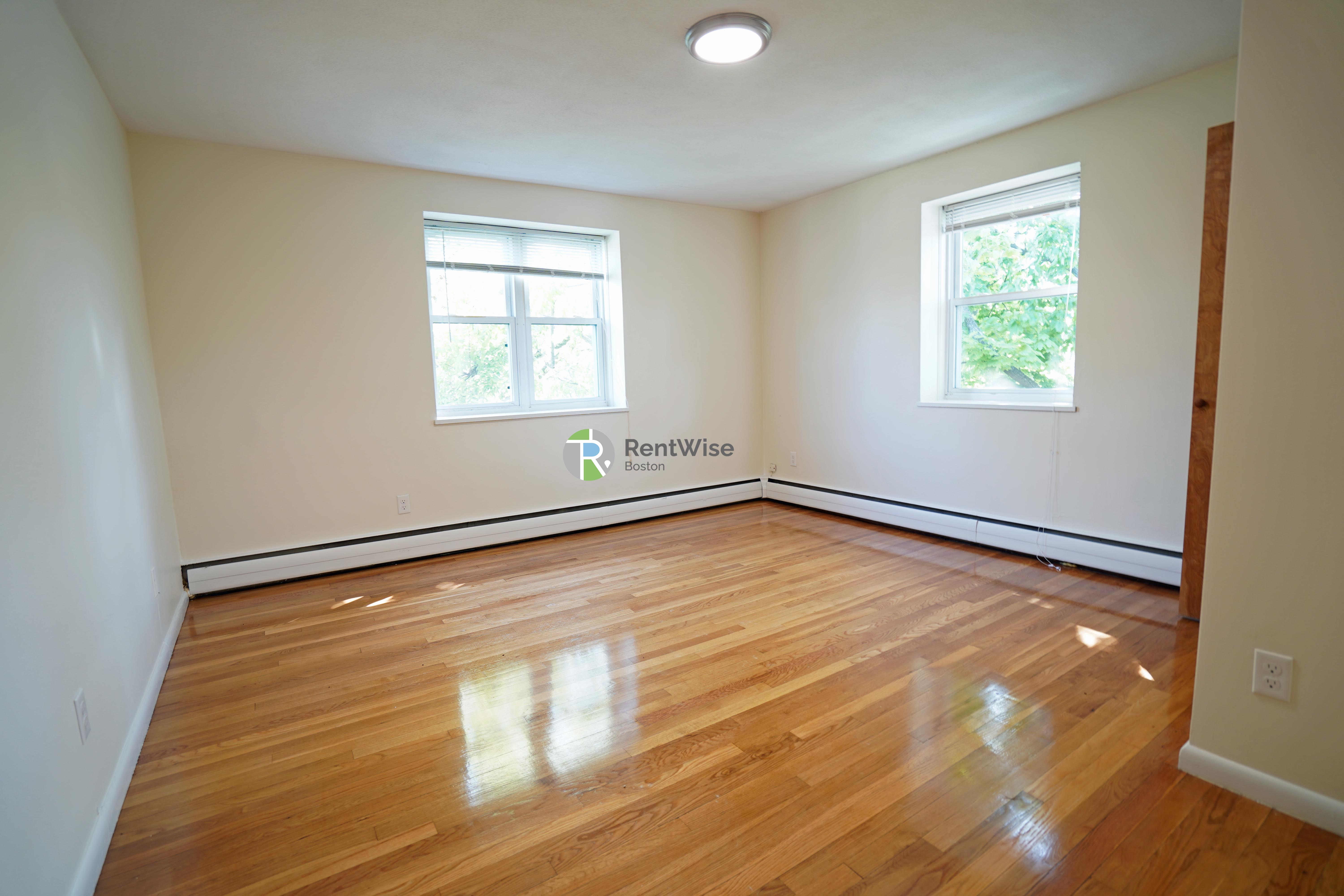 Photo of 110 Babcock St