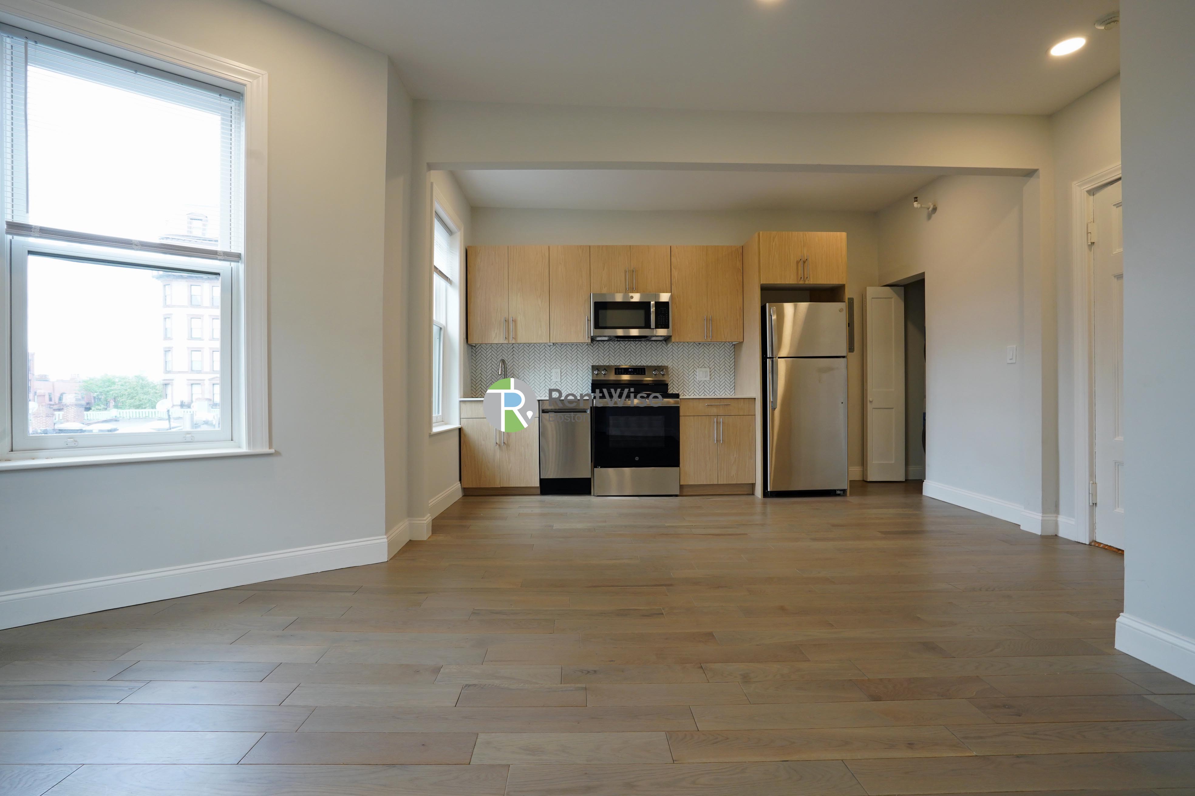 Photo of 379 Commonwealth Ave