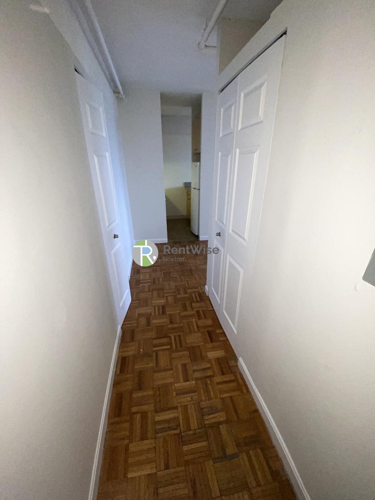 Photo of 929 Massachusetts Avenue