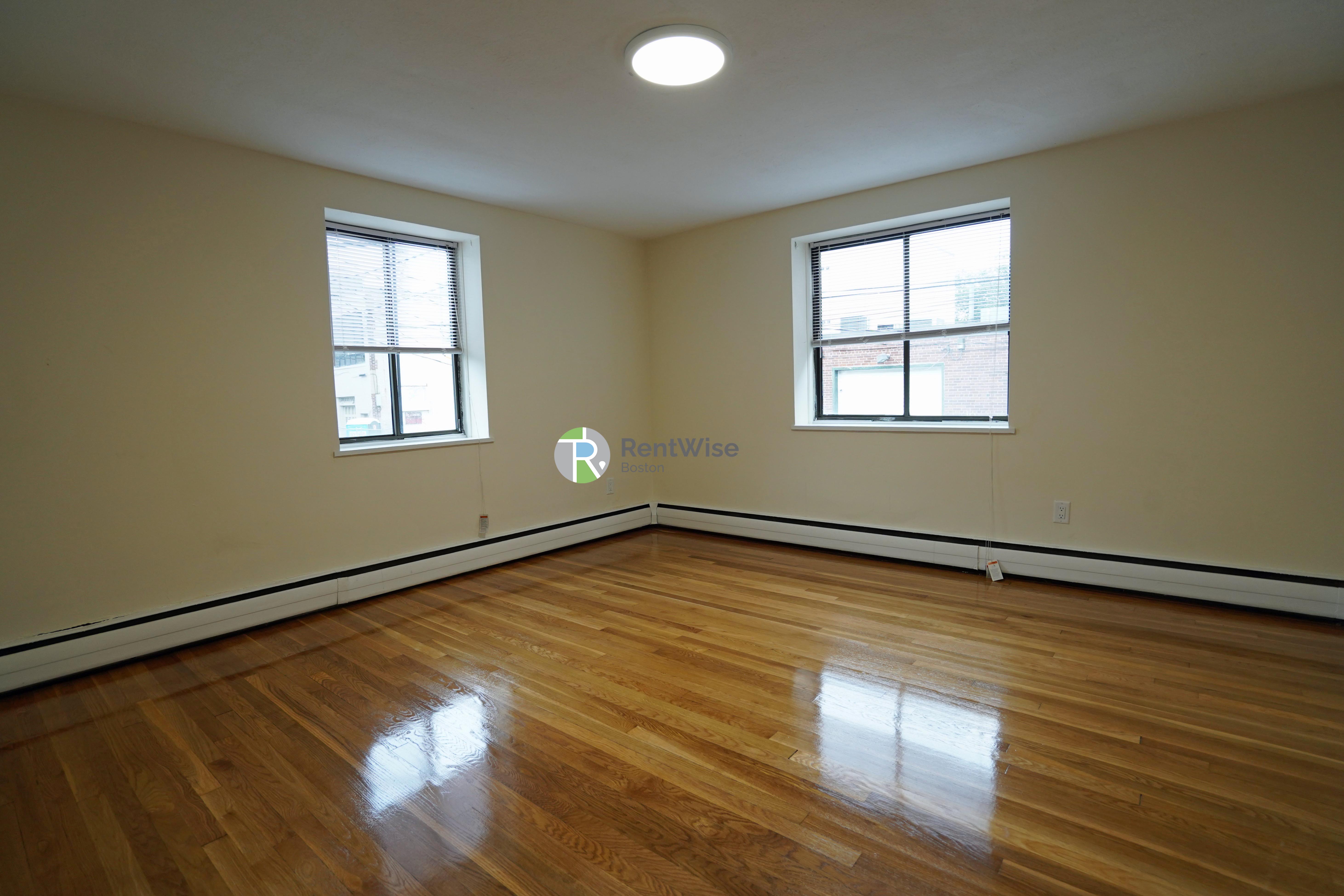 Photo of 222 Babcock St