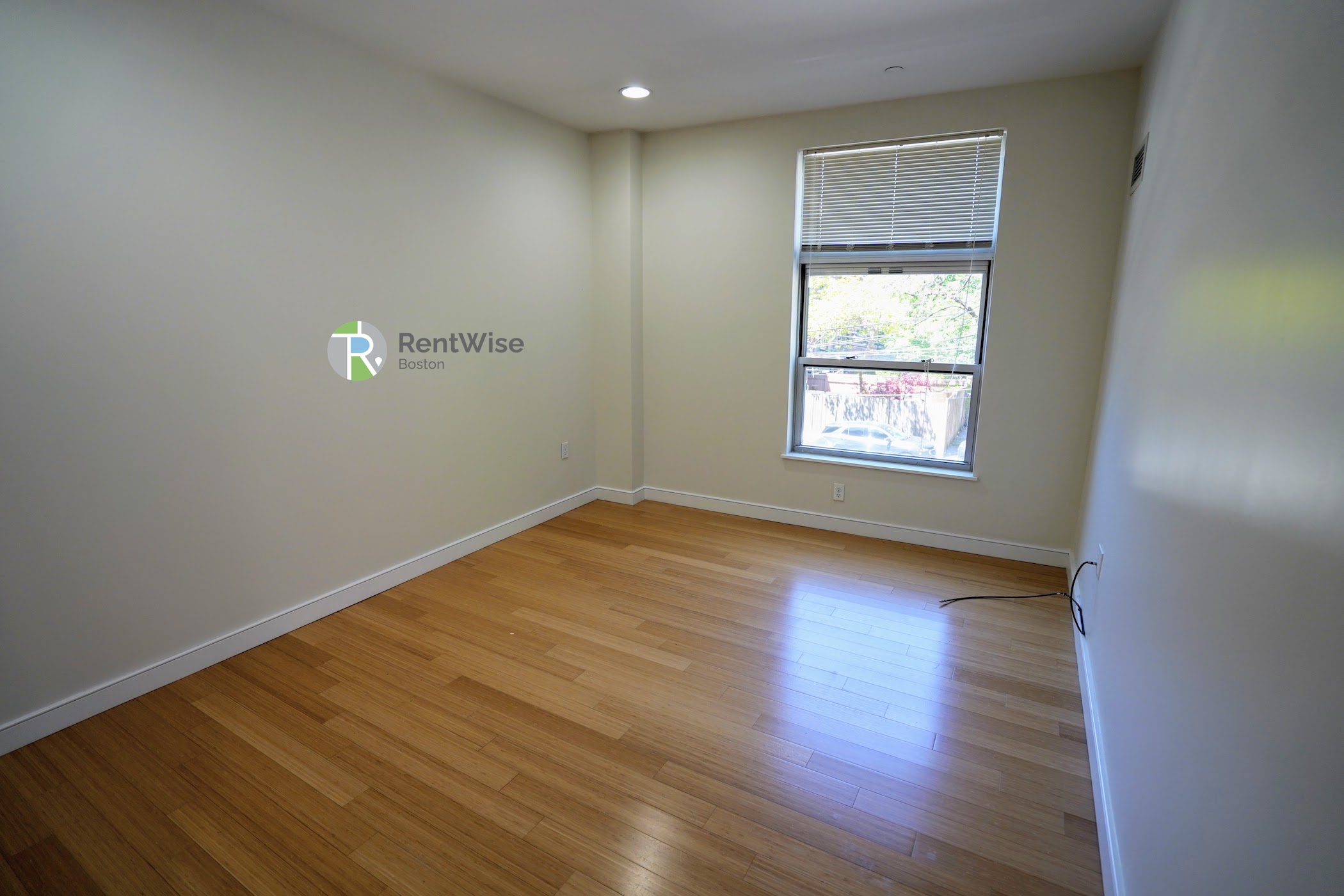 Photo of 601 Albany Street