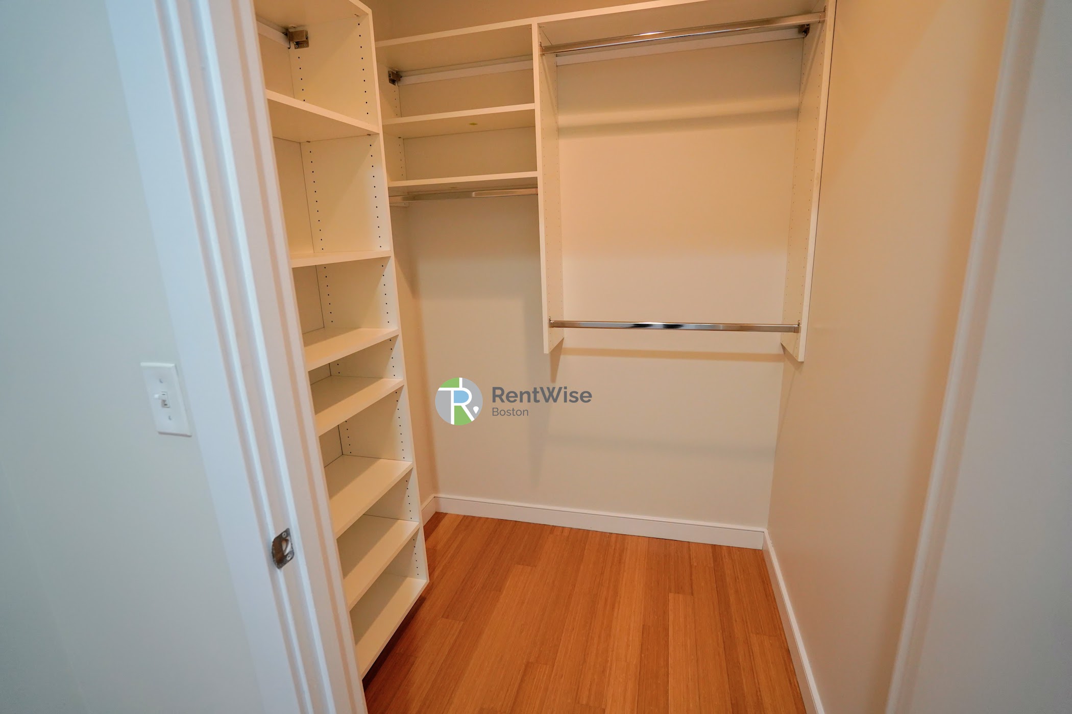 Photo of 601 Albany Street