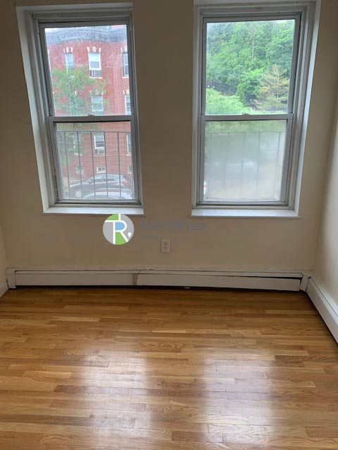 Photo of 53 South Huntington Avenue