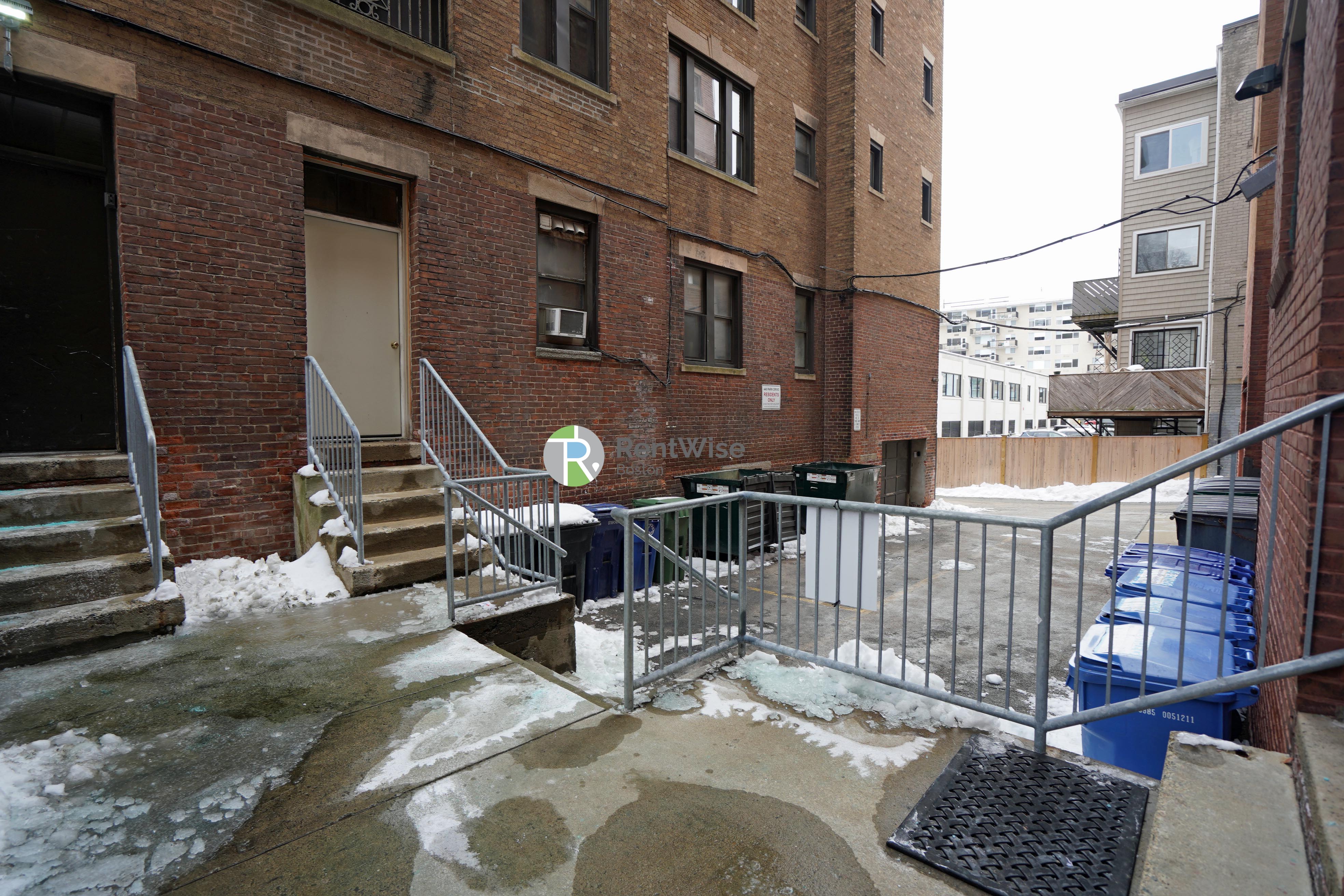 Photo of 452 Park Drive