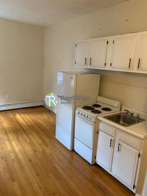 Photo of 49 South Huntington Avenue