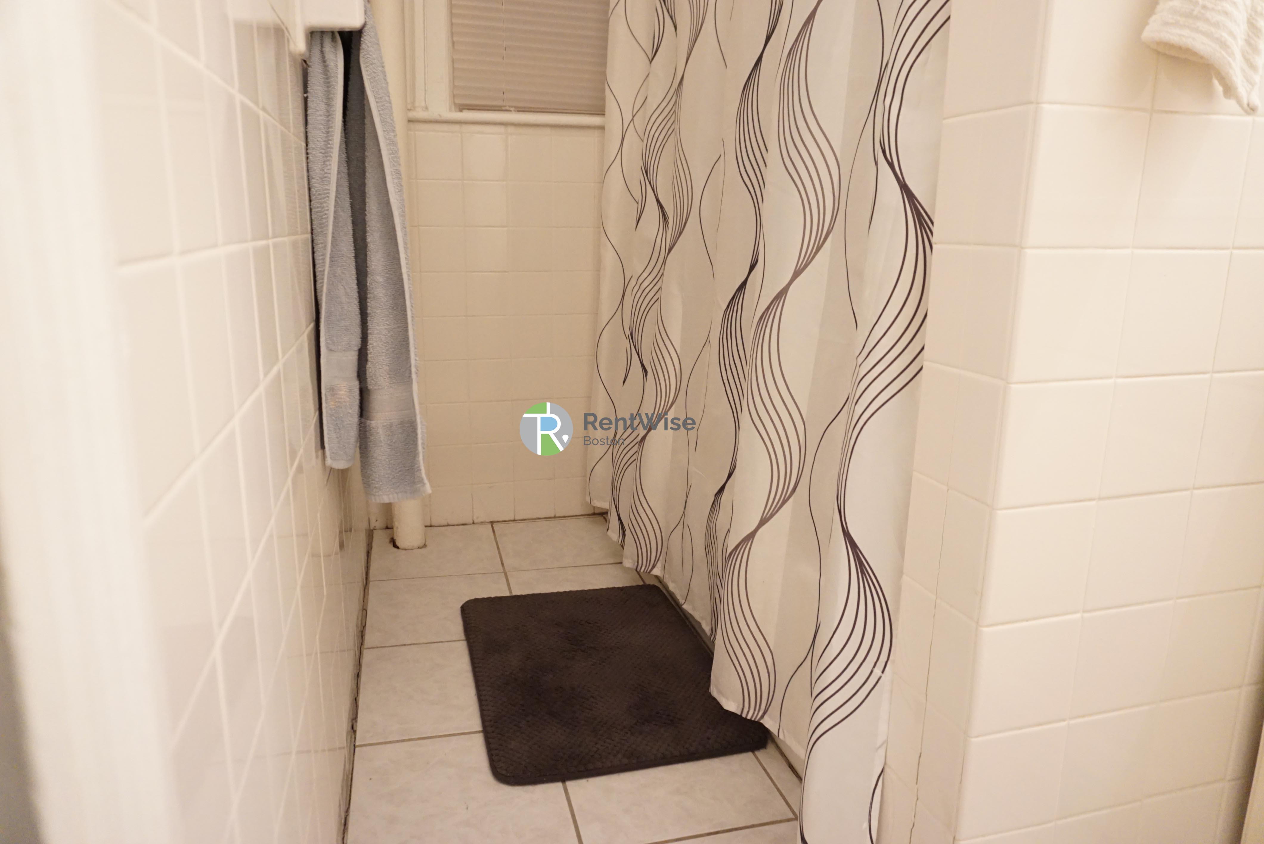 Photo of 1302 Commonwealth Ave