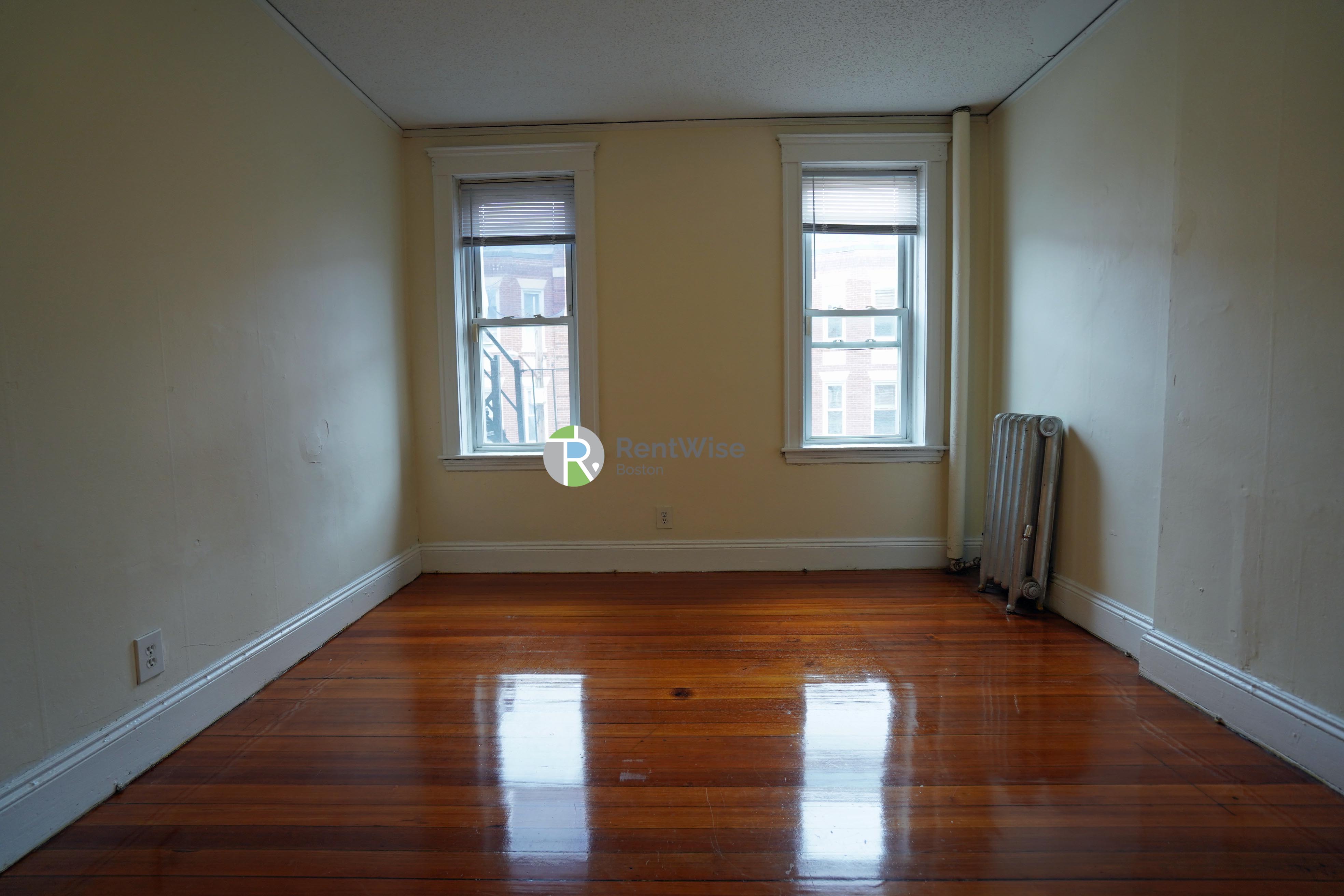 Photo of 518 Cambridge Street