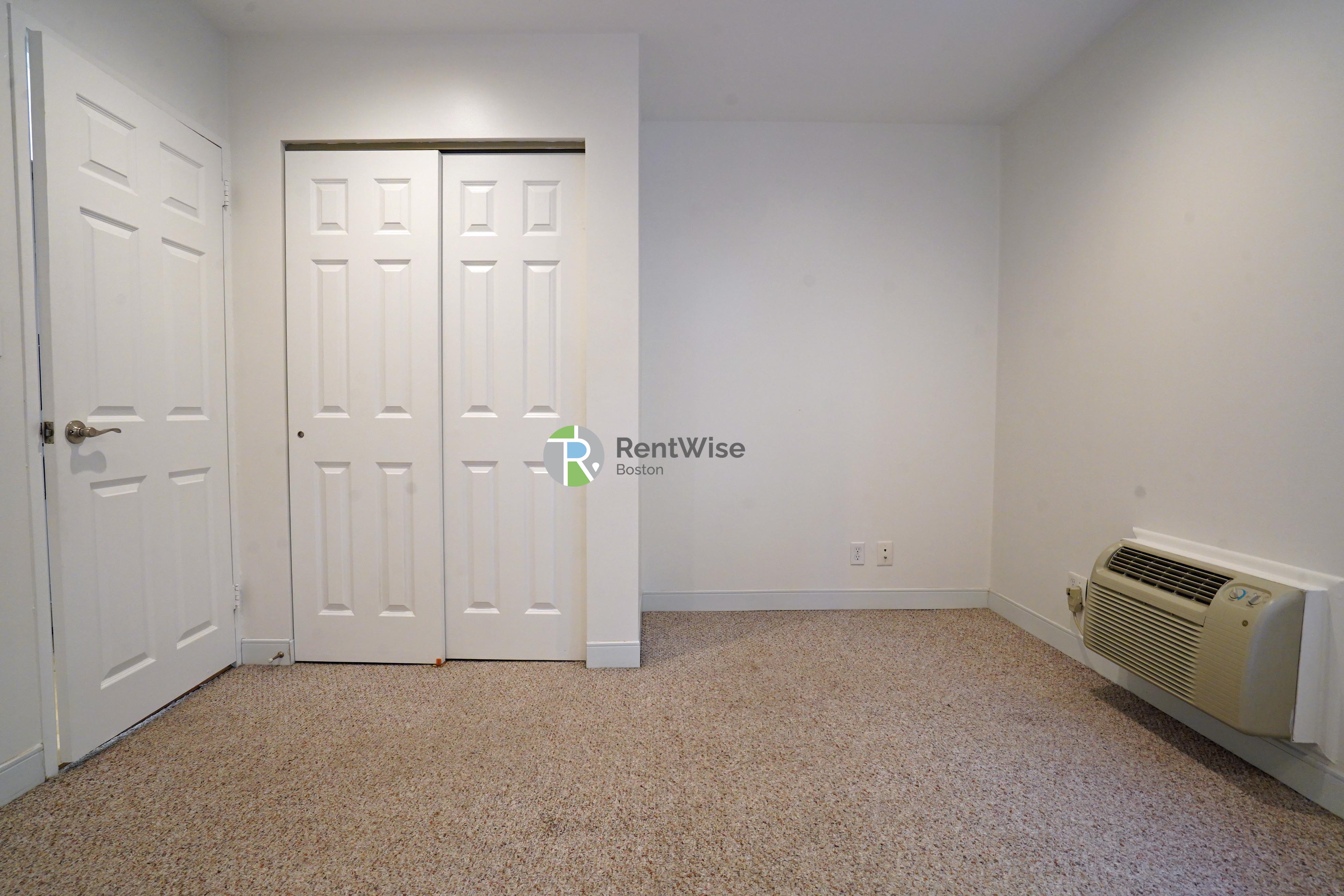Photo of 10 Camelot Court