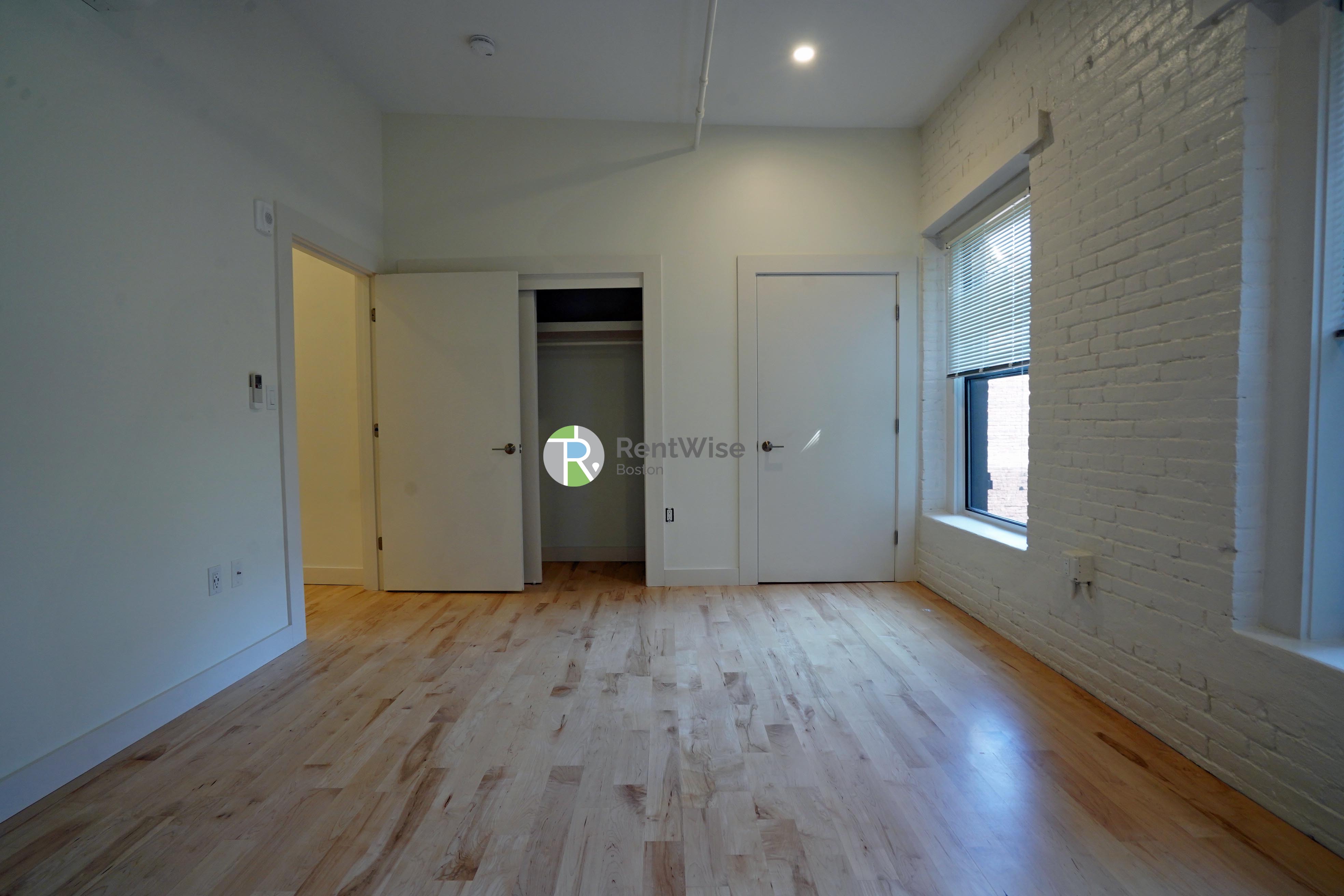 Photo of 791 Tremont Street