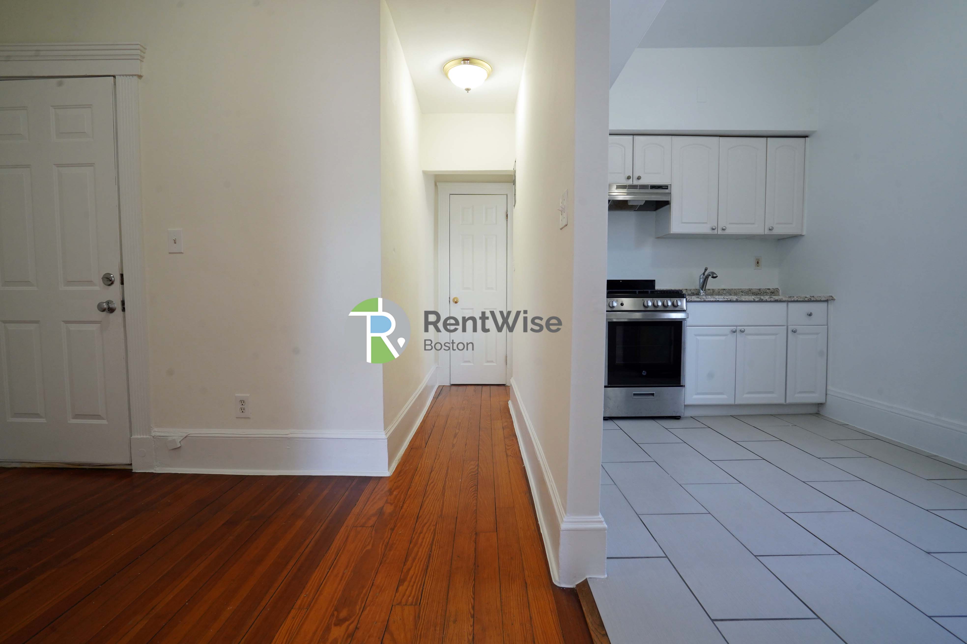 Photo of 61 Brighton Ave