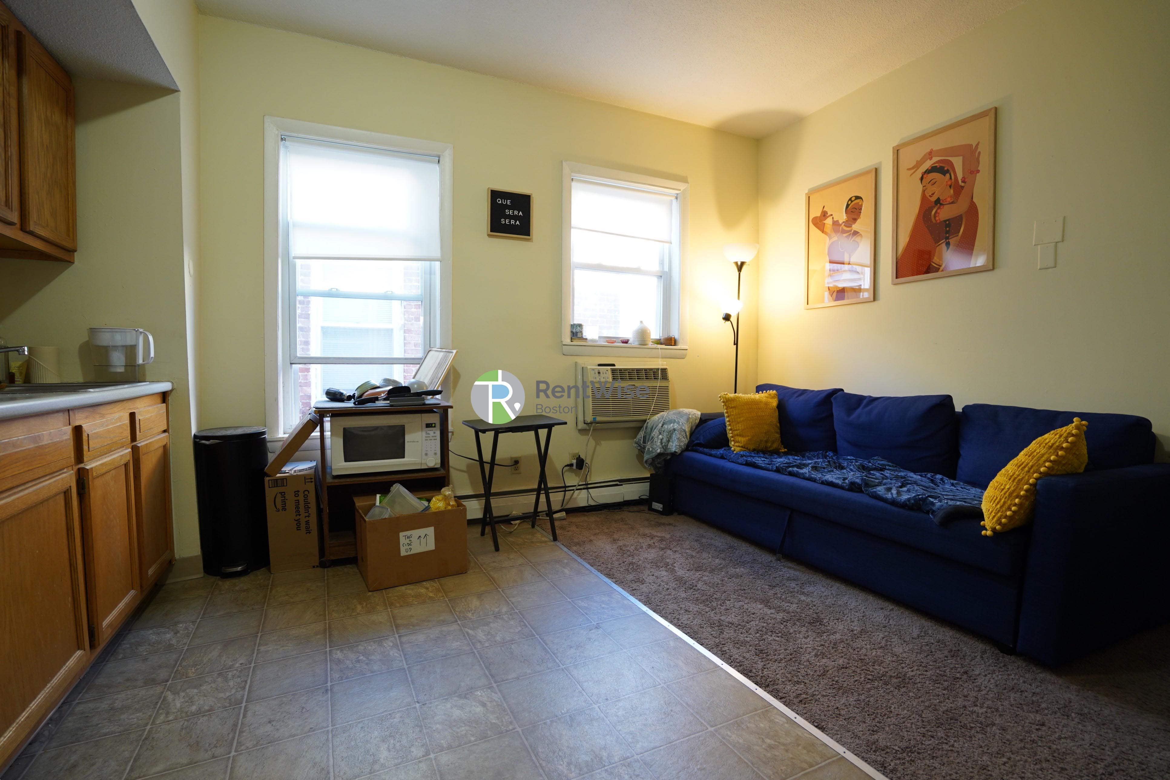 Photo of 36 South Huntington Avenue