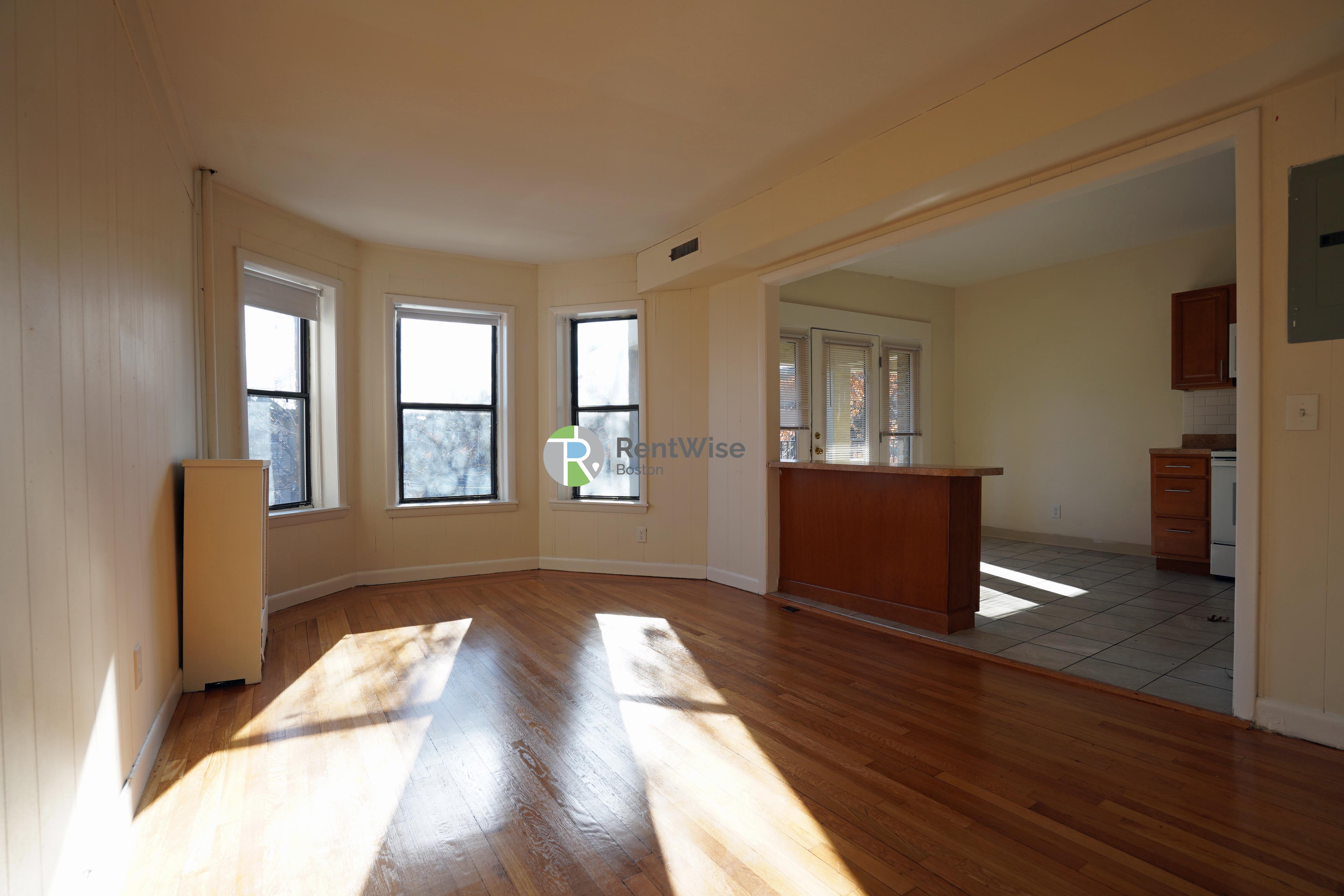 Photo of 1131 Commonwealth Avenue