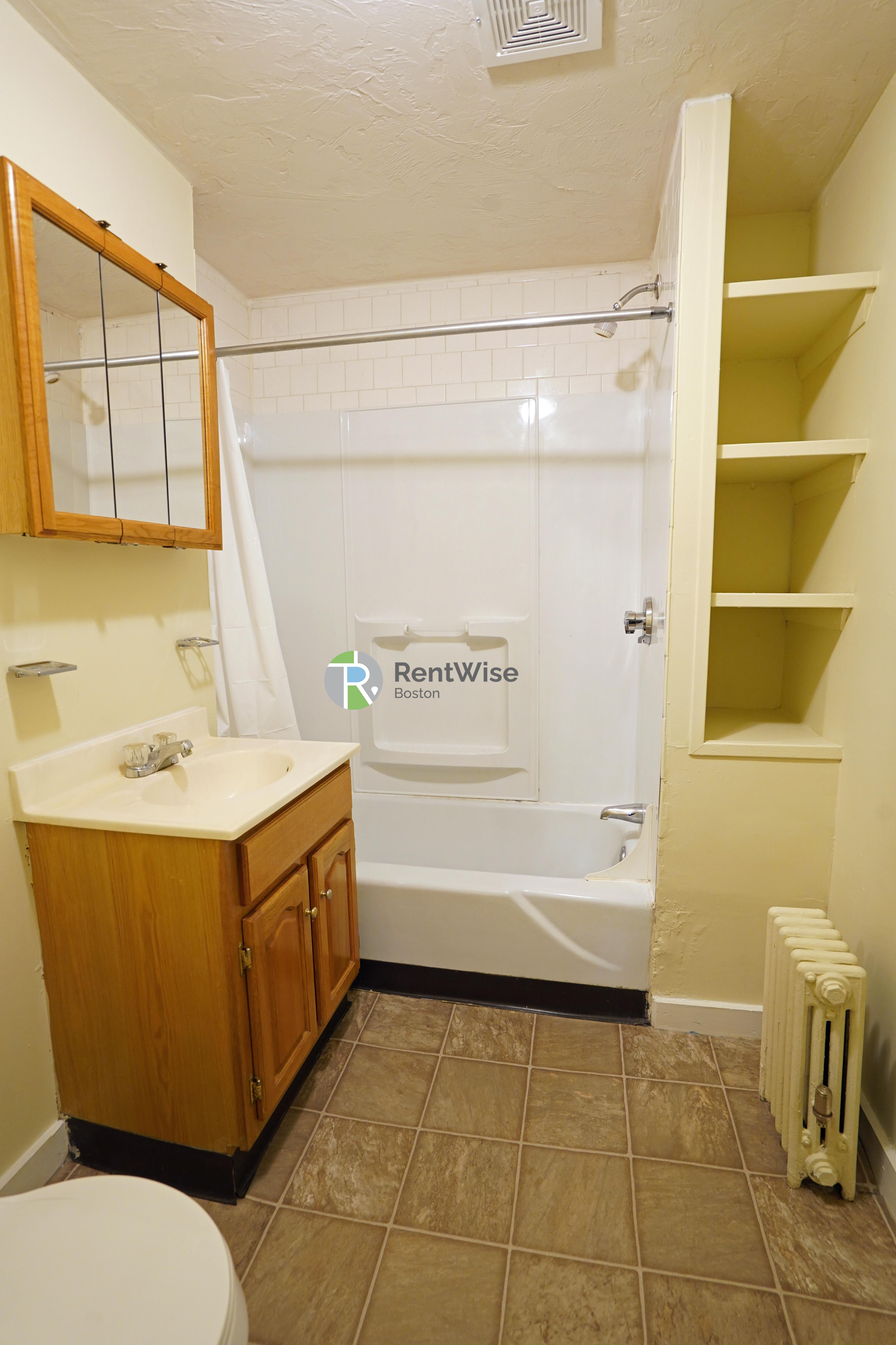 Photo of 1124 Commonwealth Avenue