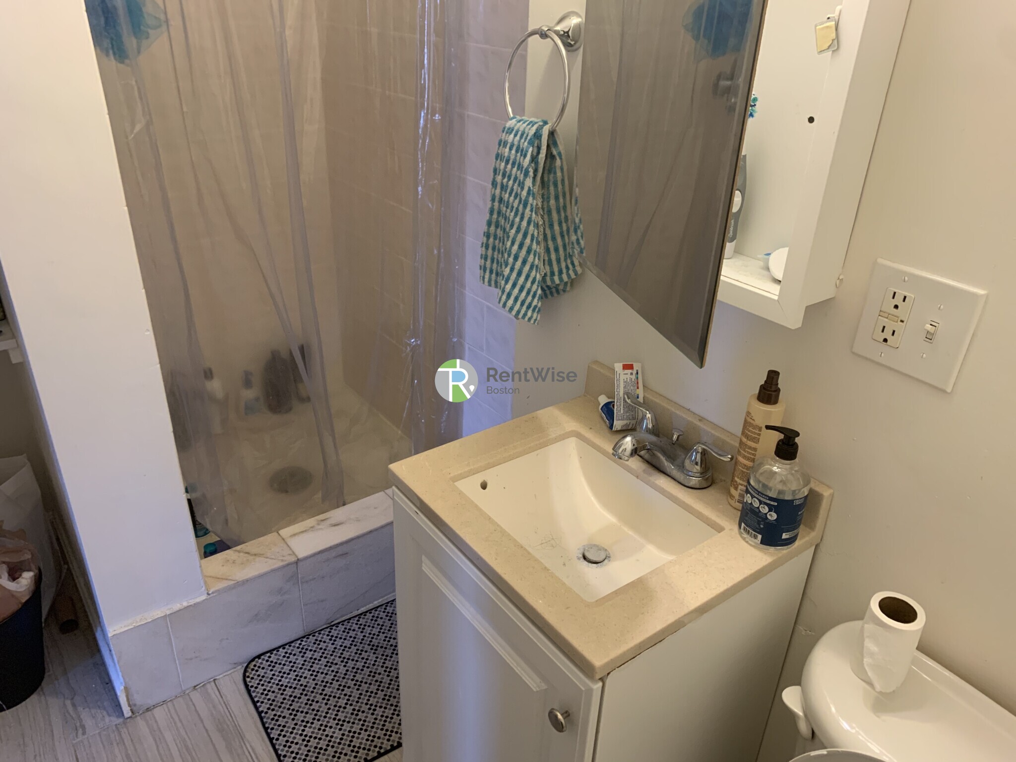 Photo of 220 Hanover Street