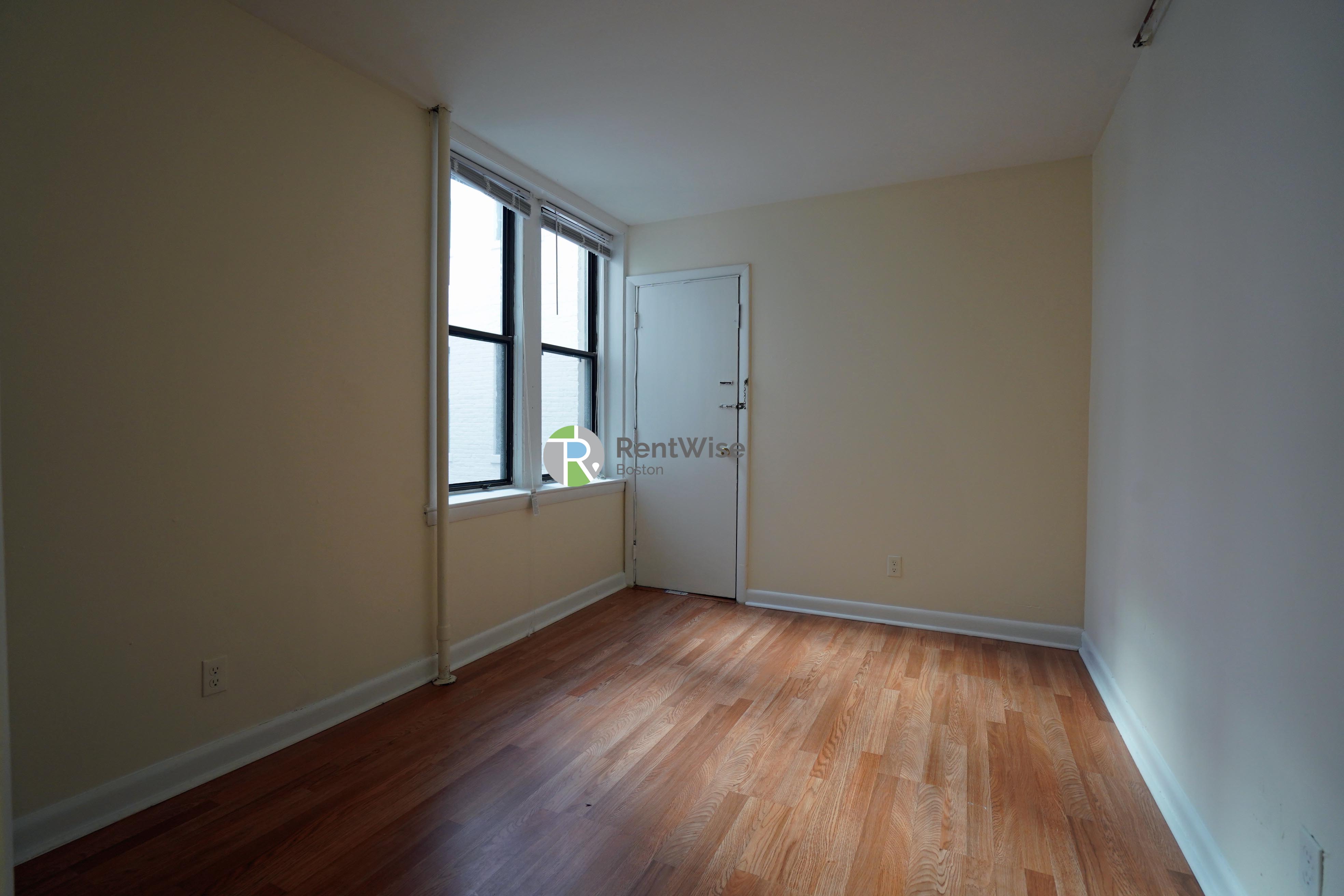 Photo of 1135 Commonwealth Avenue