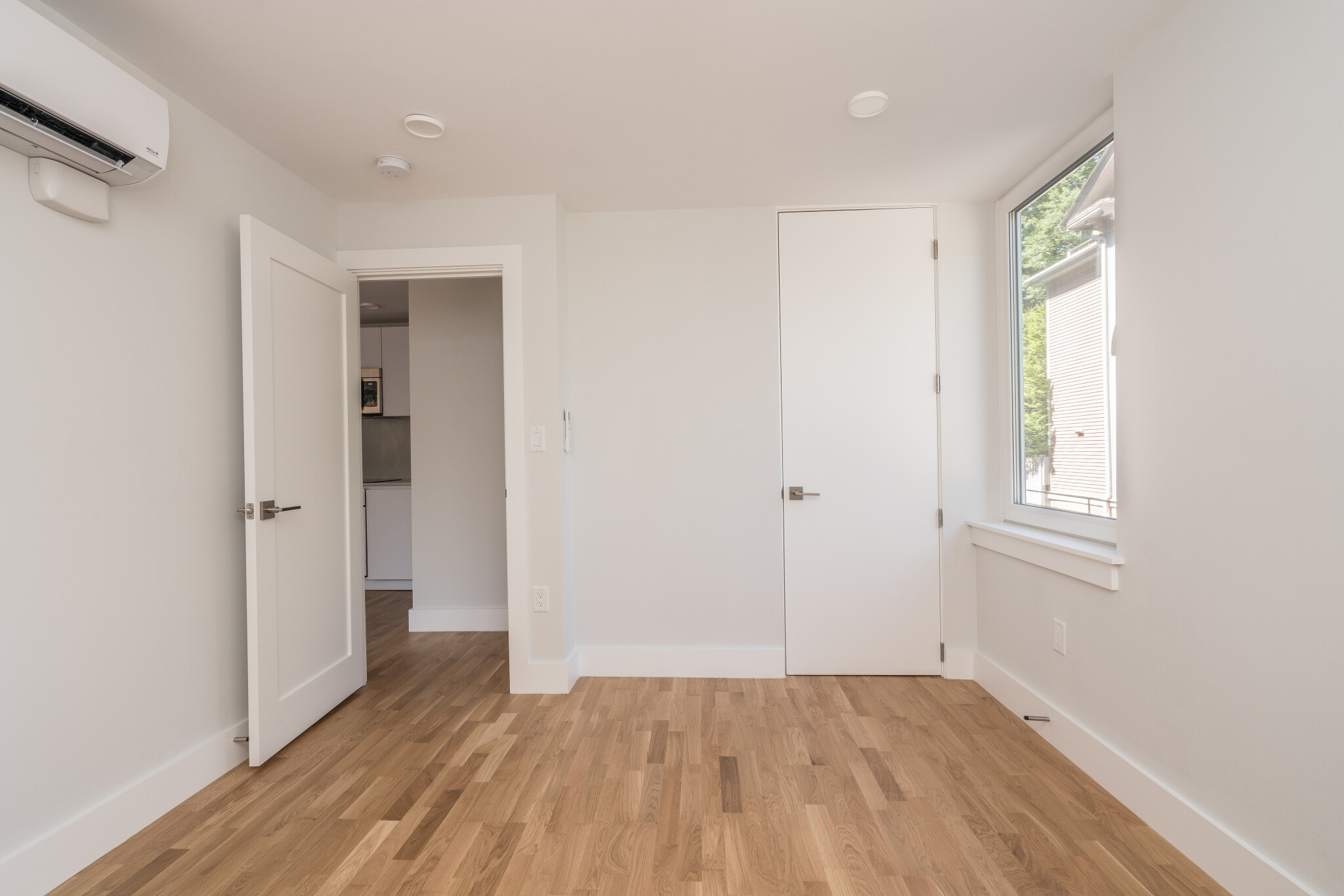 Photo of 334 Harvard Street