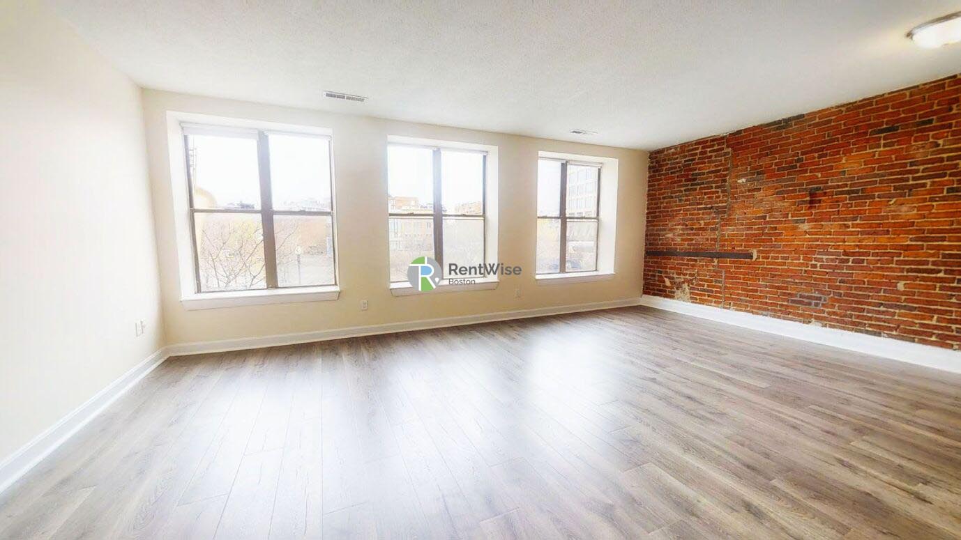 Photo of 1126 Boylston Street