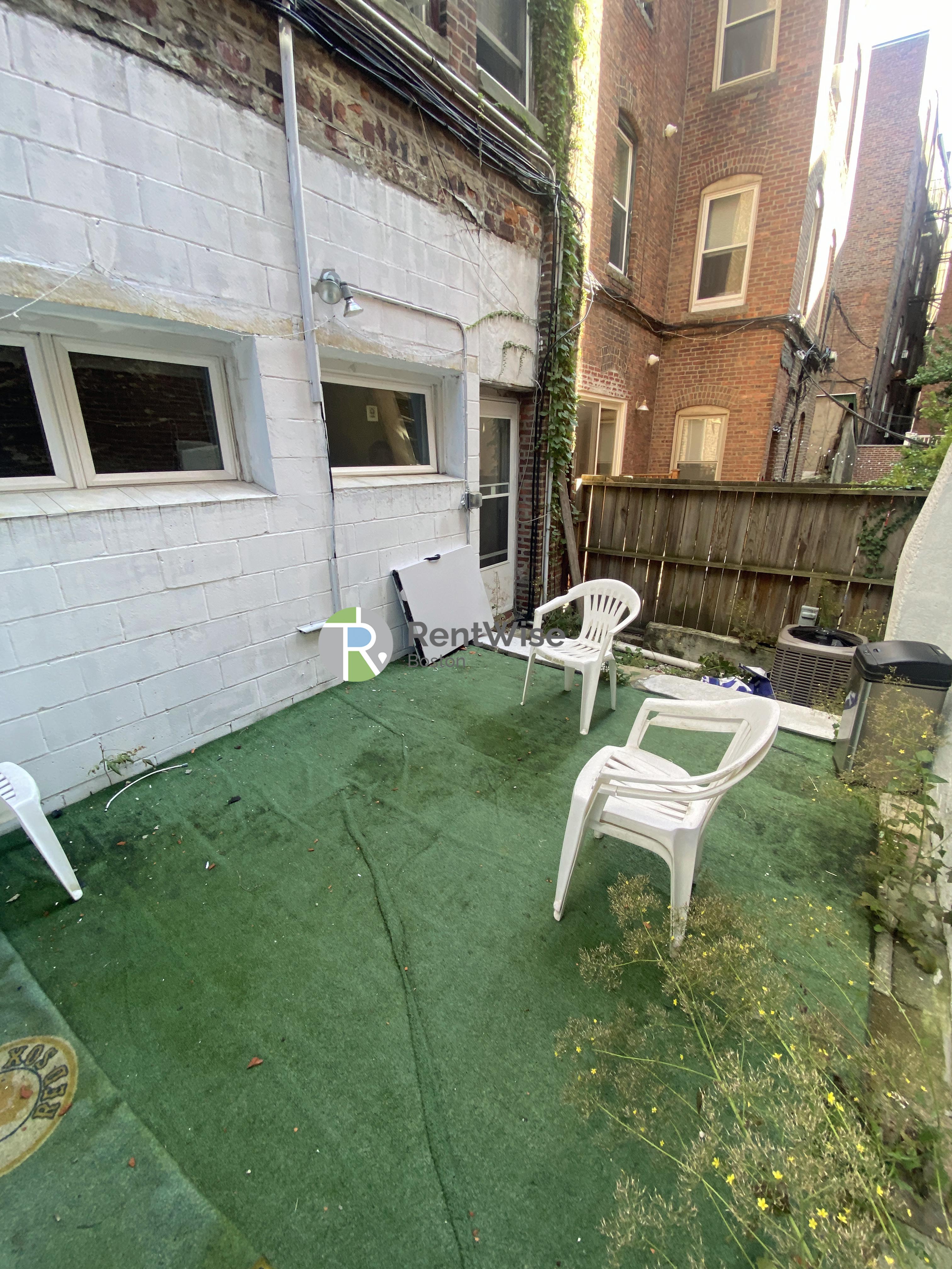 Photo of 152 Salem Street