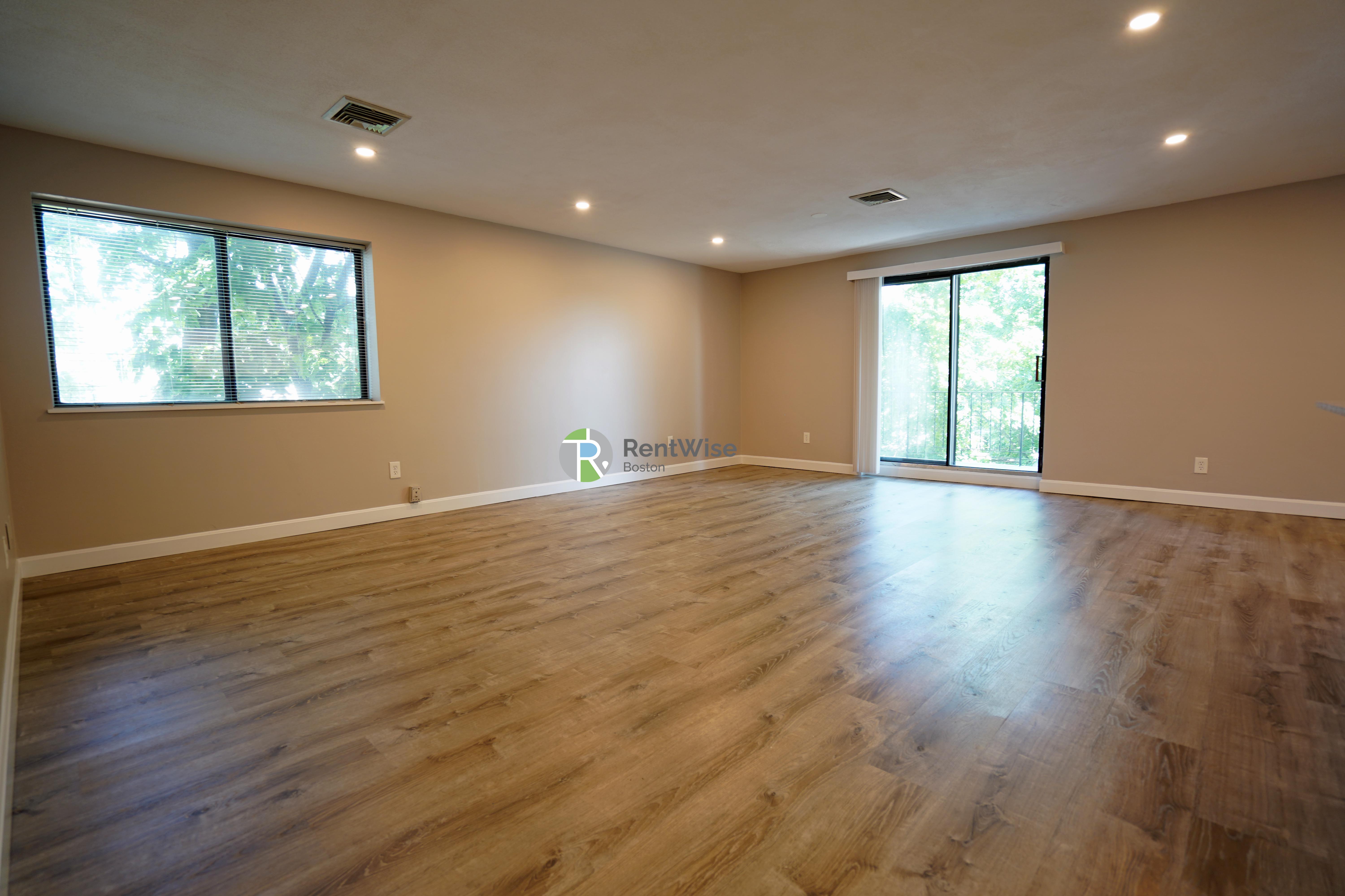 Photo of 404 Langley Road