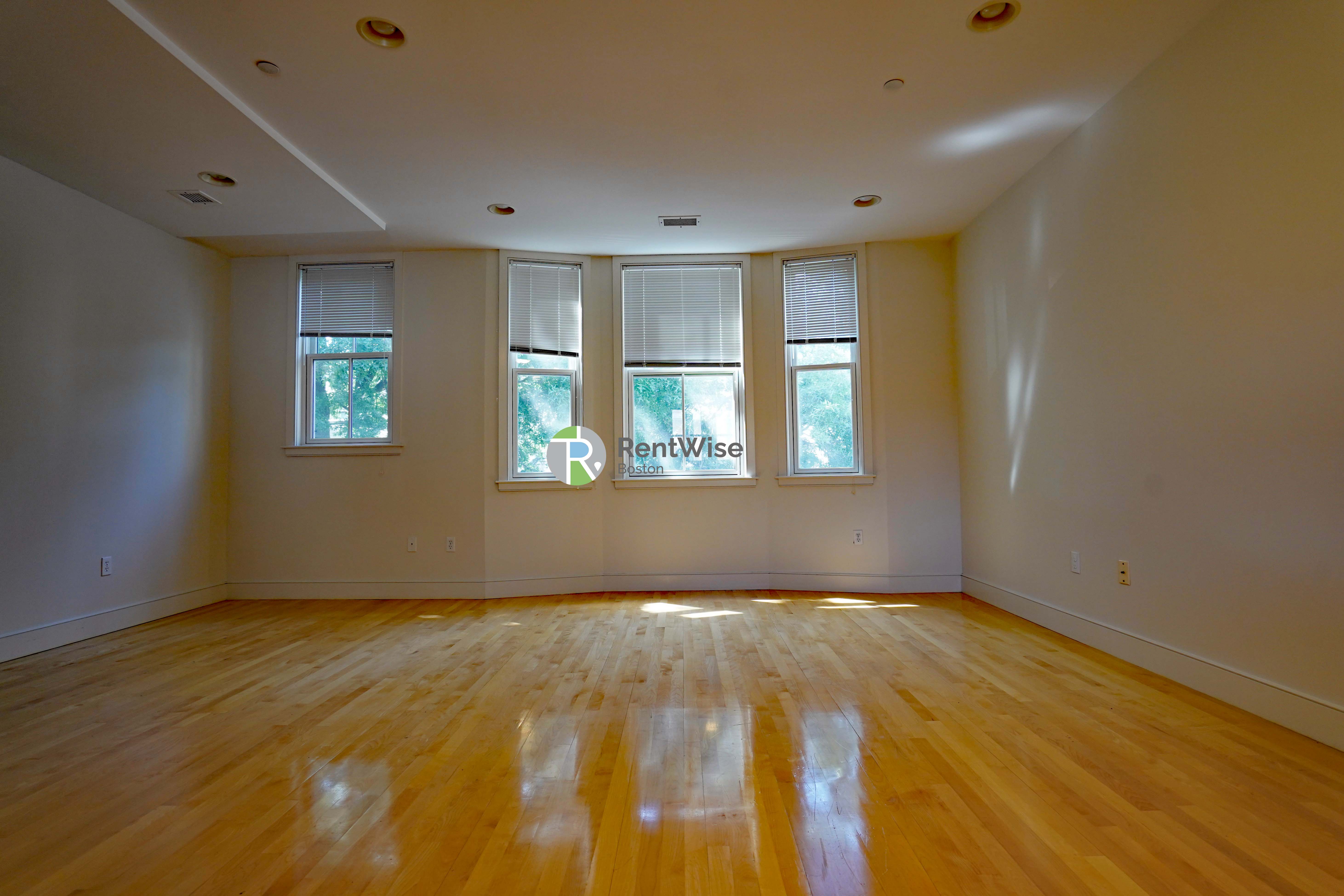 Photo of 110 Second Street