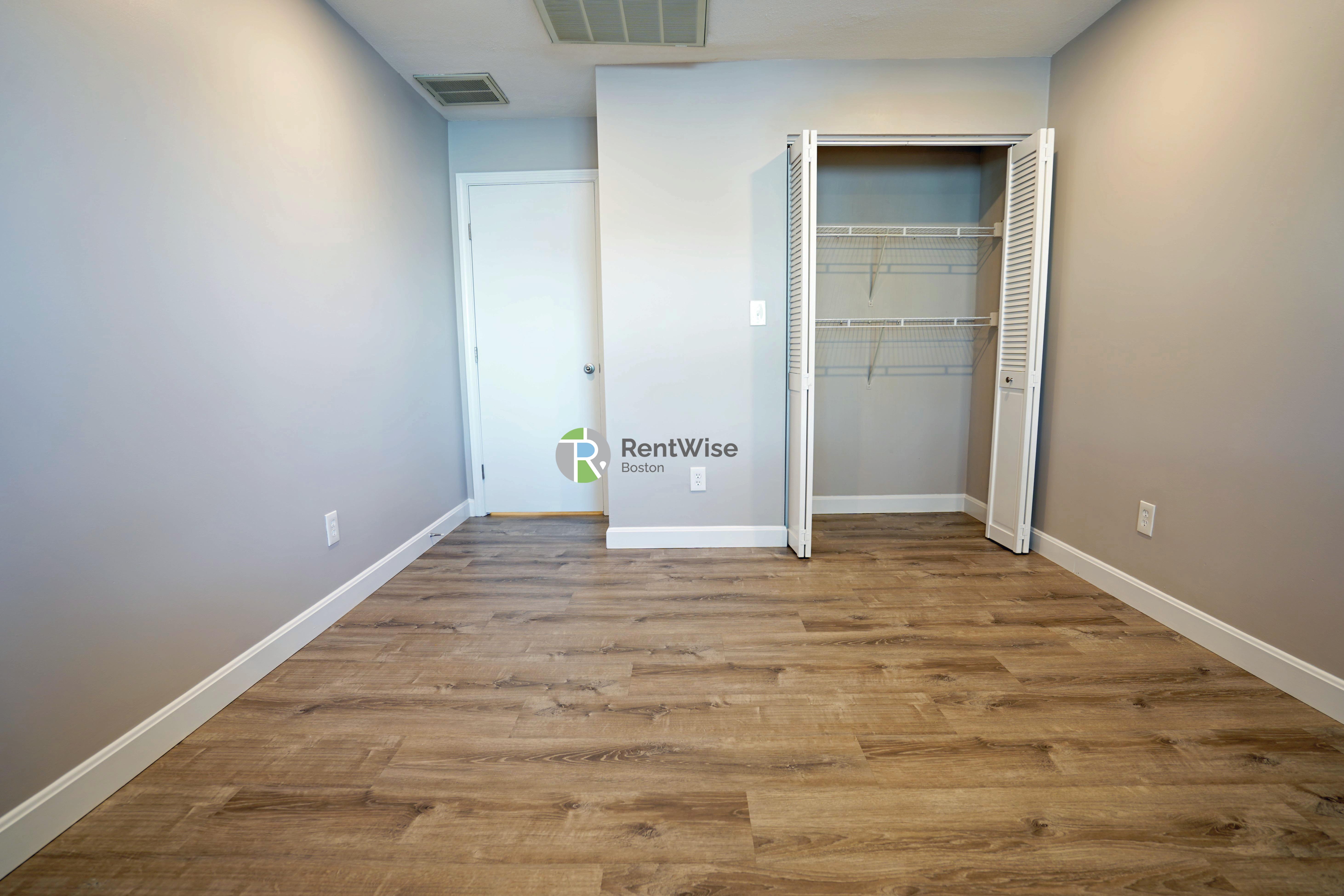 Photo of 404 Langley Road