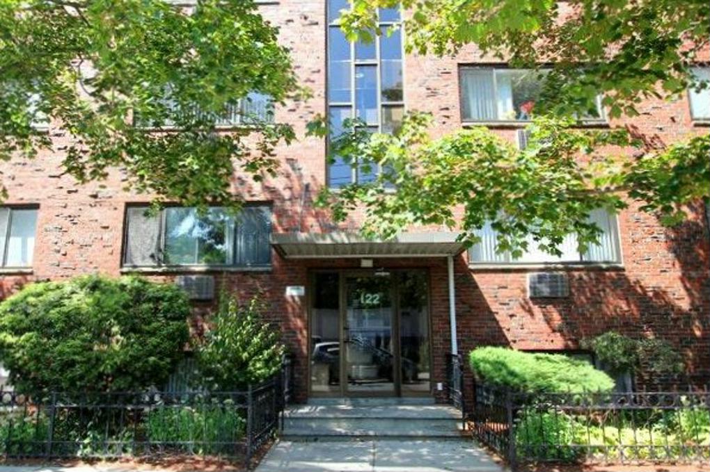 Photo of 122 Dustin Street