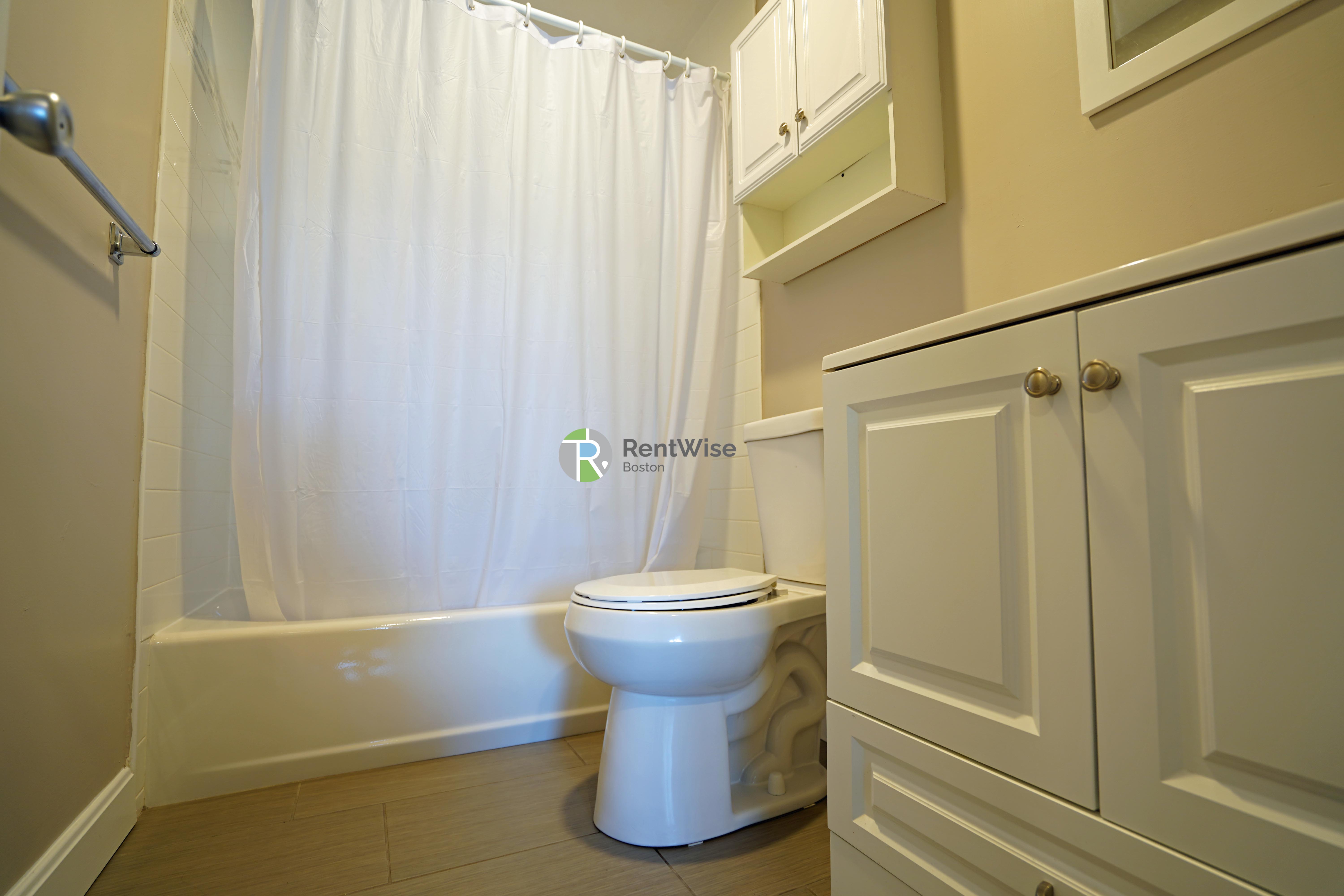 Photo of 404 Langley Road