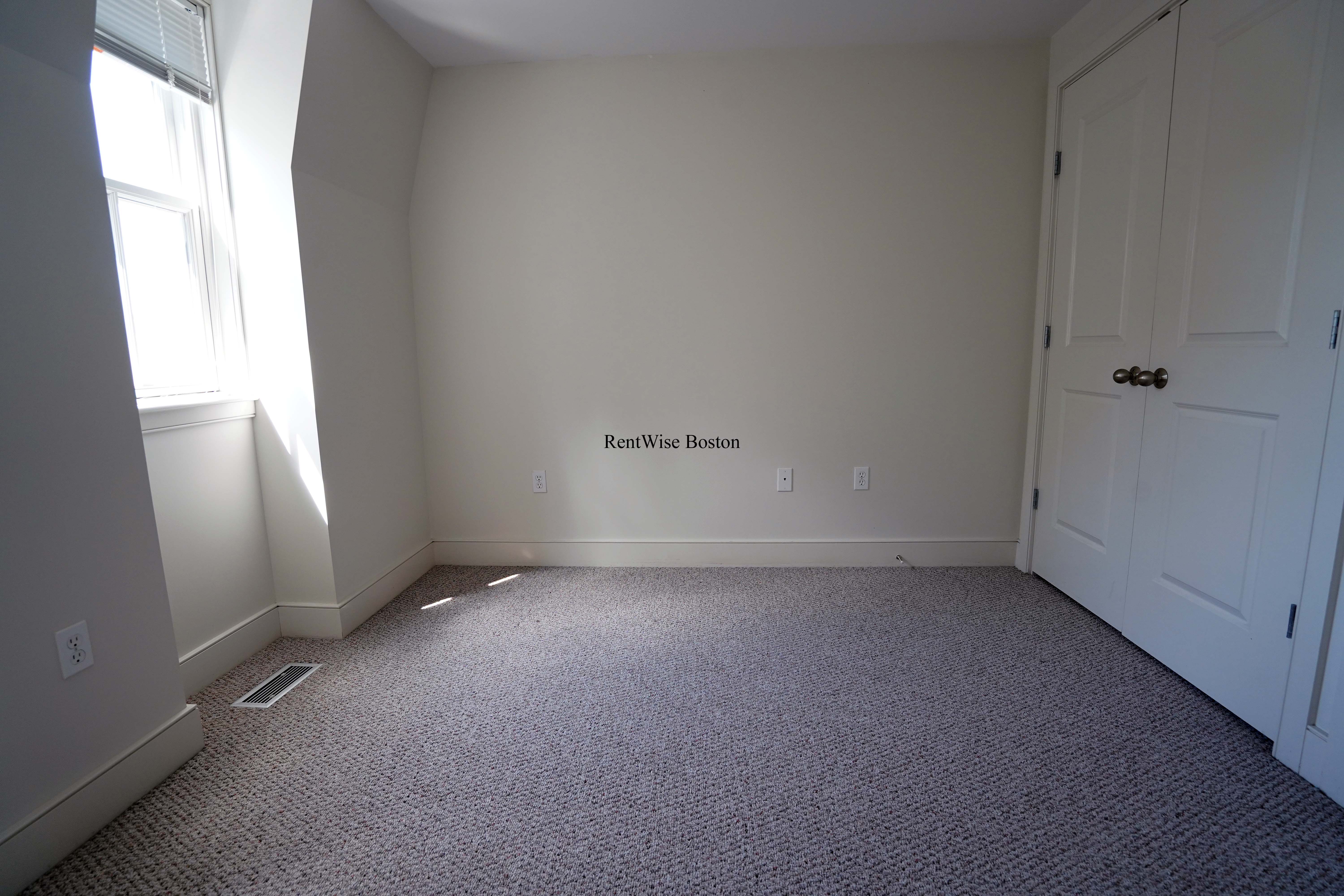 Photo of 110 Second Street