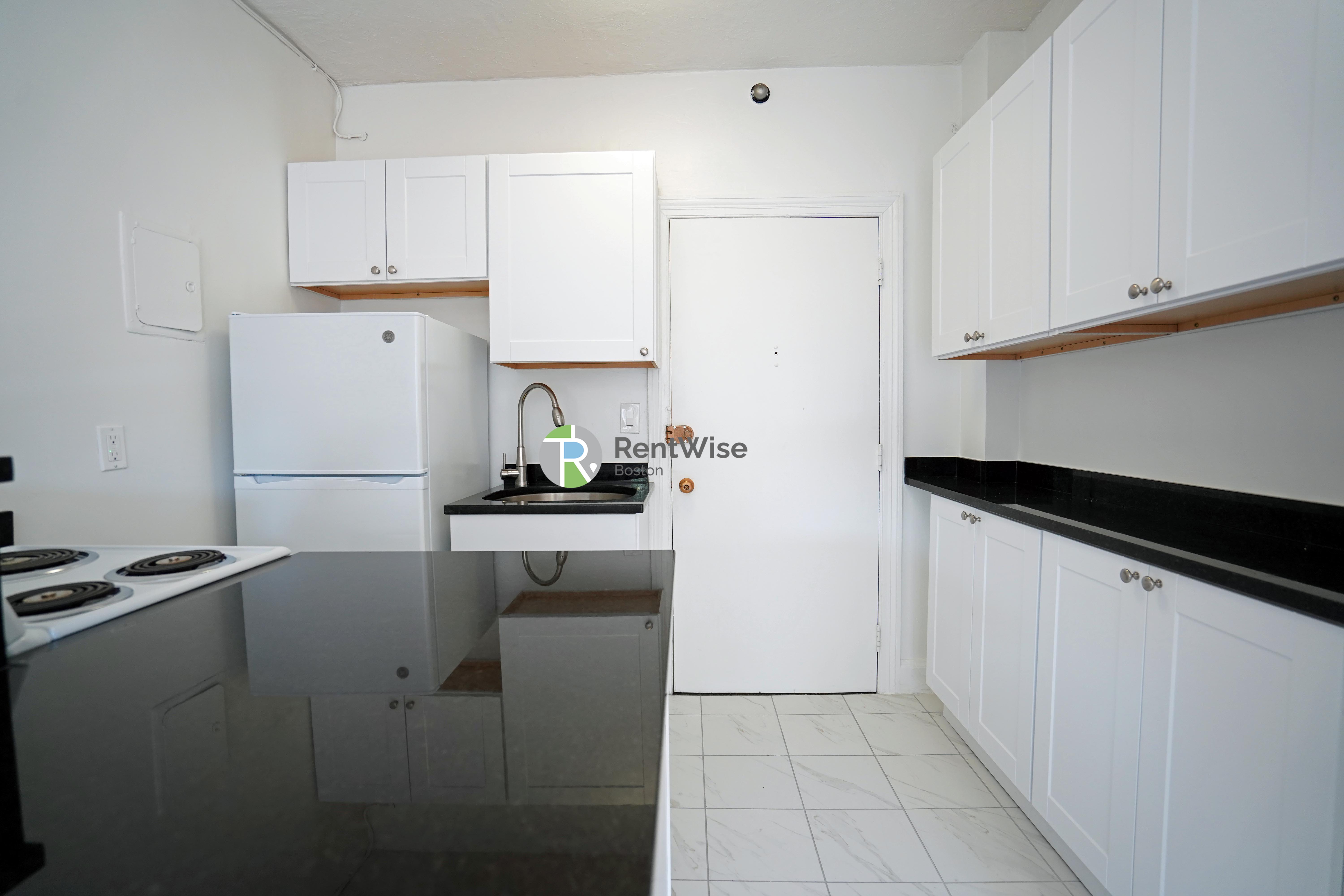 Photo of 1223 Beacon Street