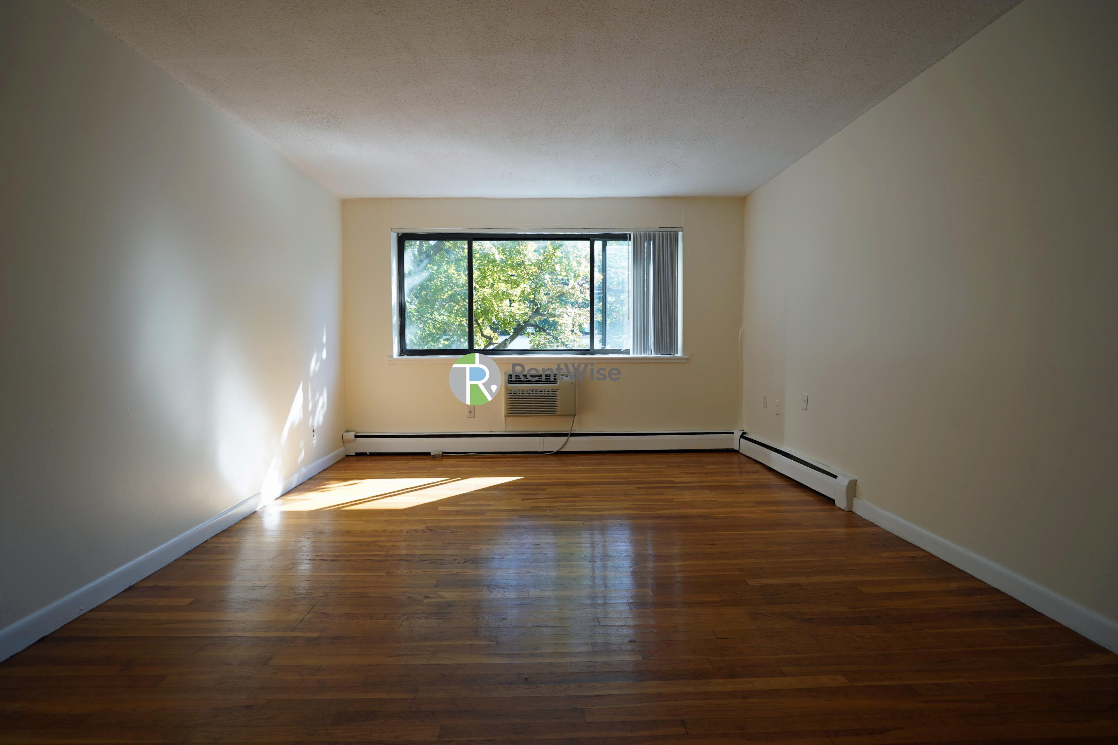 Photo of 122 Dustin Street