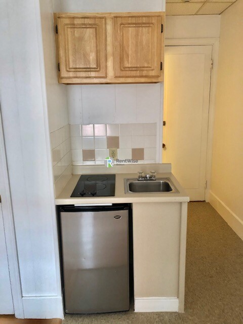 Photo of 272 Newbury St