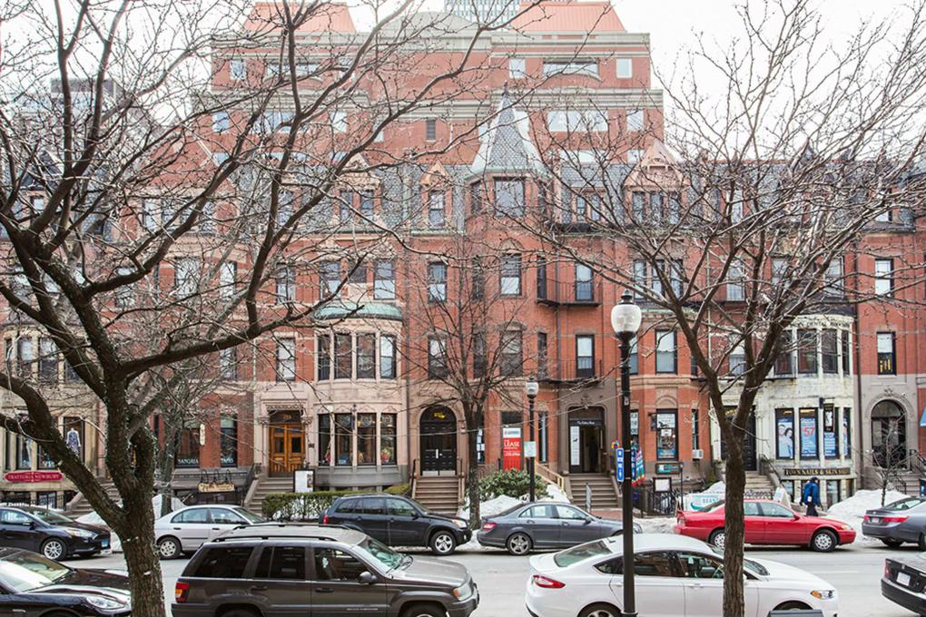 Photo of 270 Newbury Street