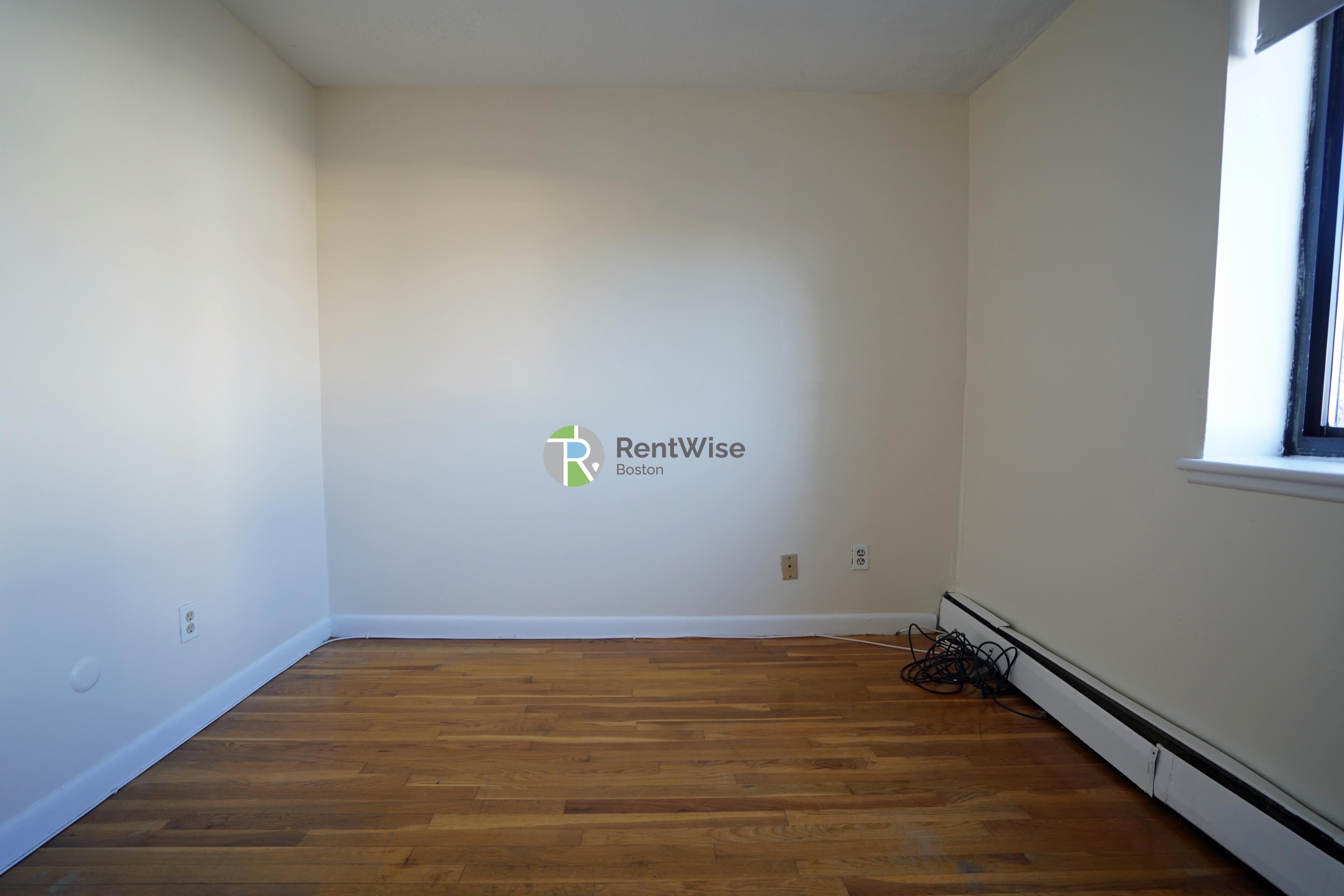 Photo of 122 Dustin Street