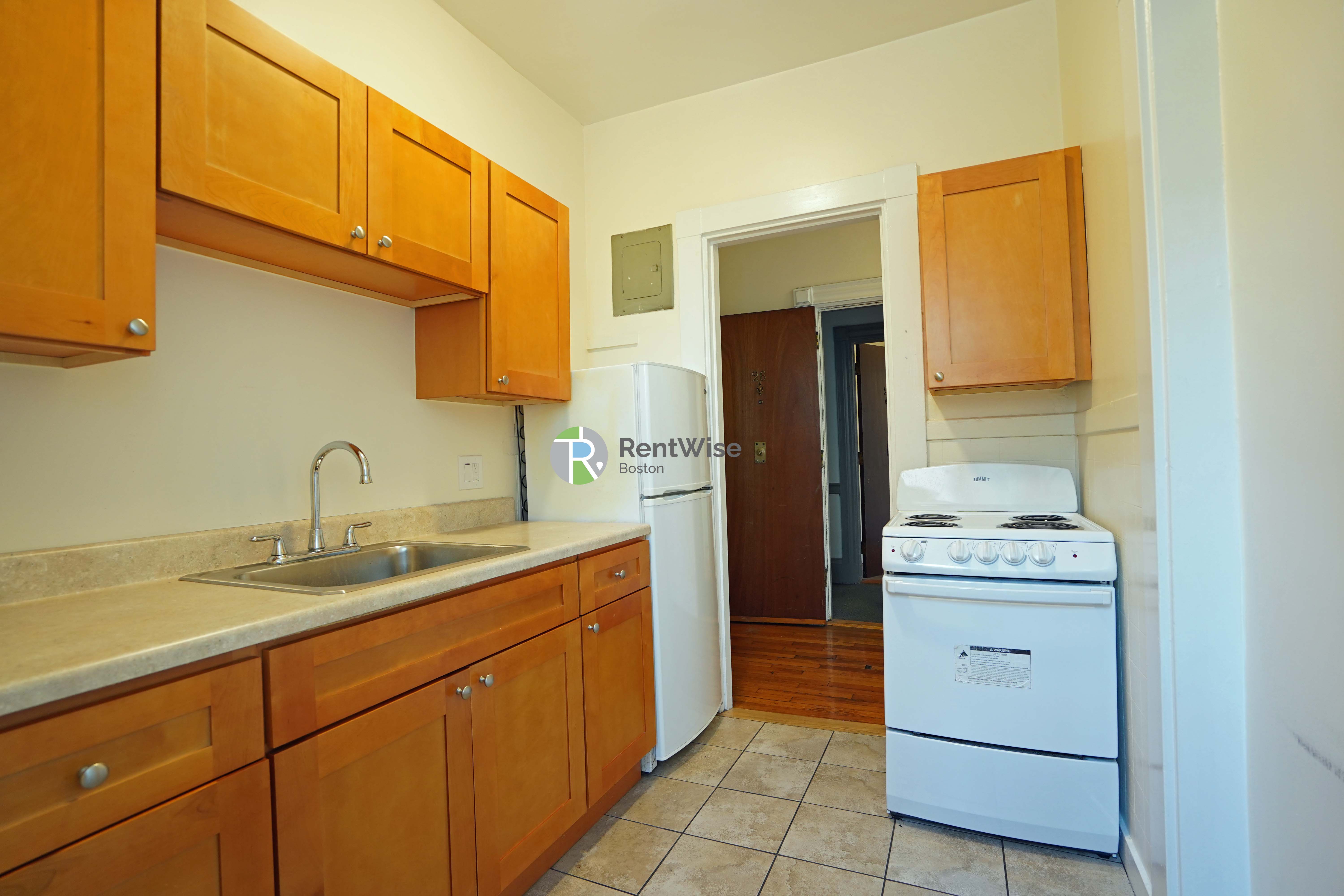 Photo of 504 Beacon St