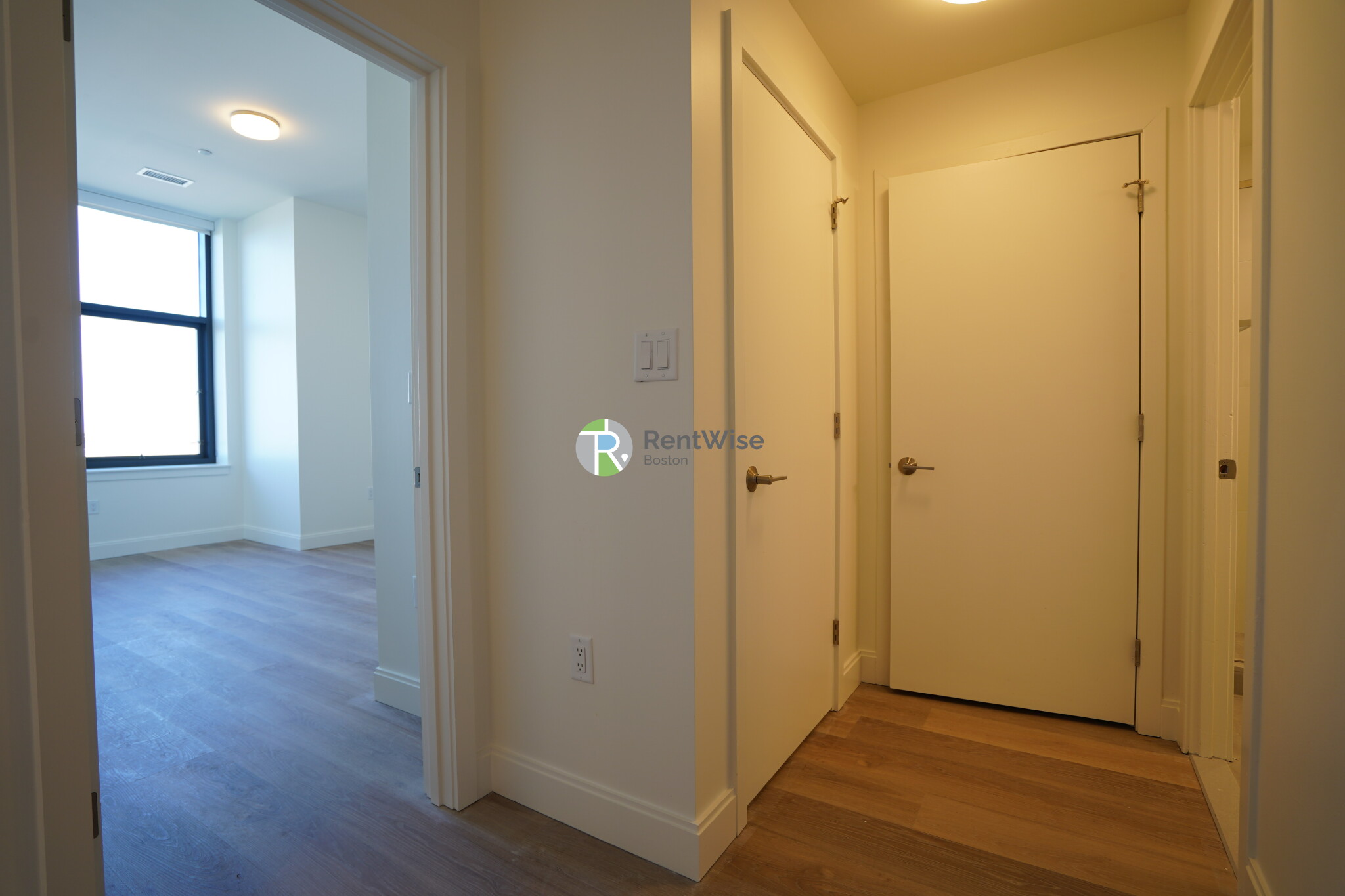 Photo of 1079 Commonwealth Ave (The Atrium)