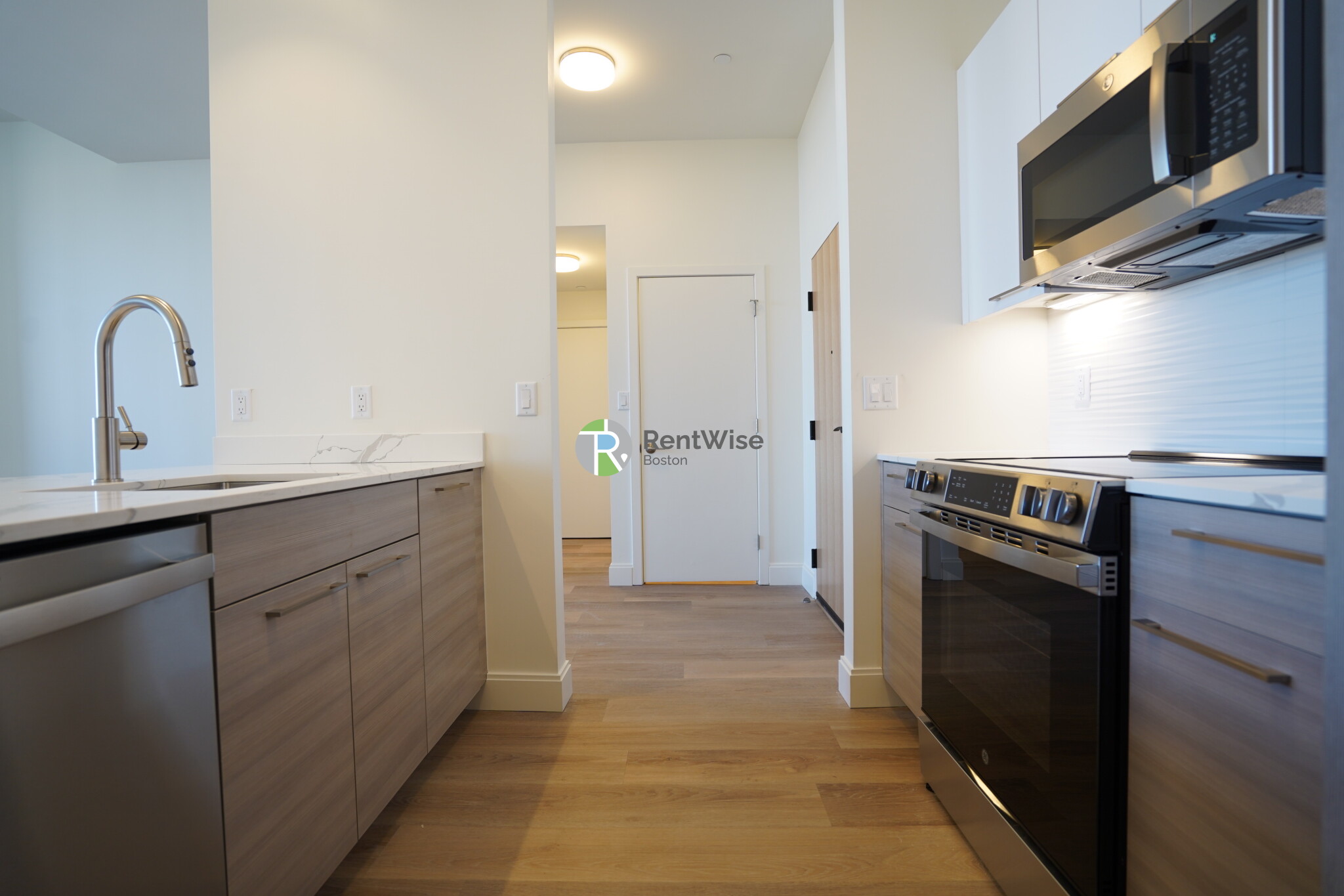 Photo of 1079 Commonwealth Ave (The Atrium)