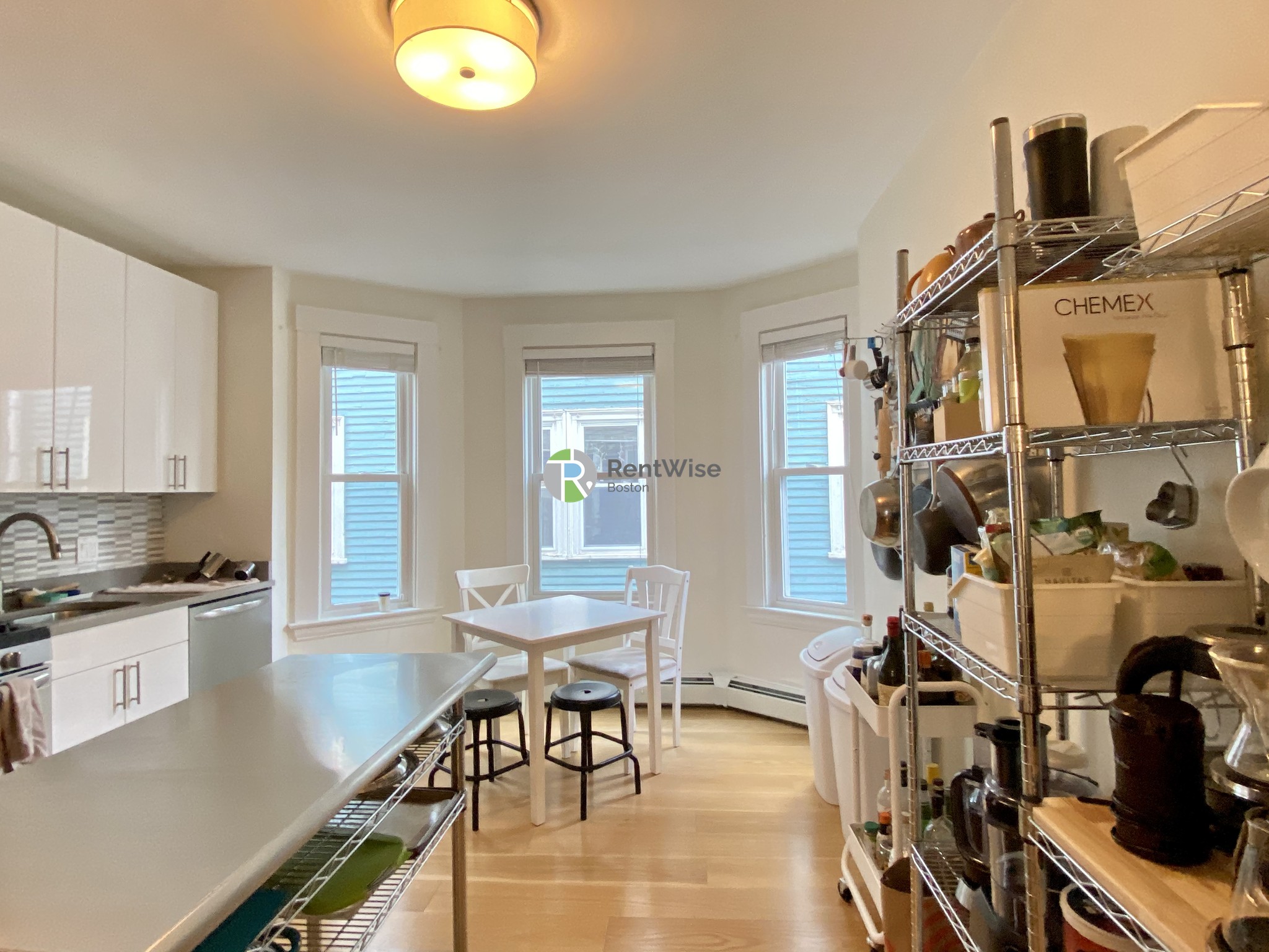 Photo of 319 Columbia St.