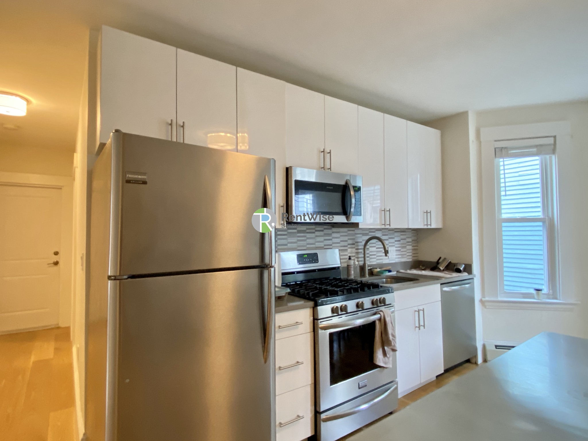 Photo of 319 Columbia St.